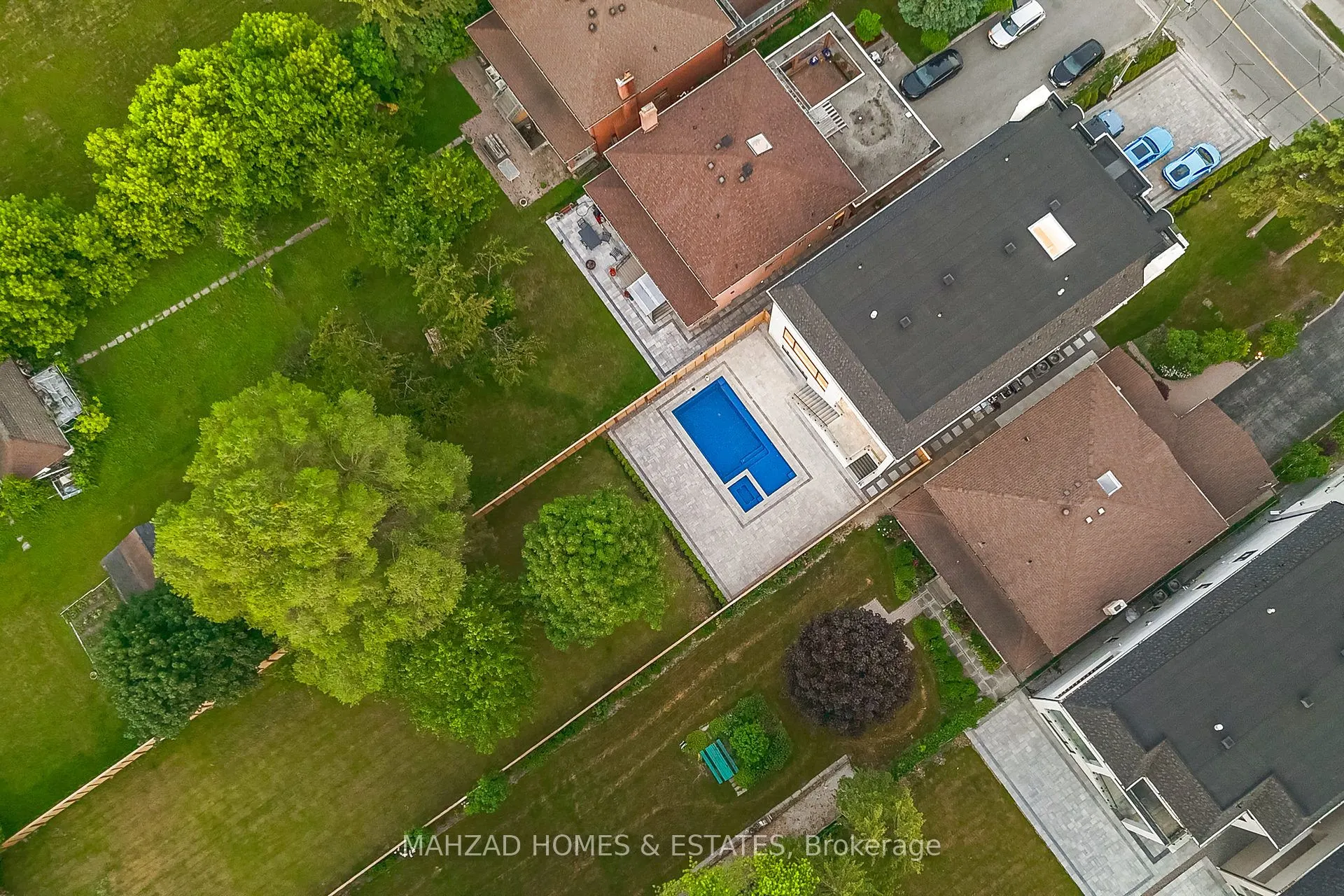 28 Scott Drive