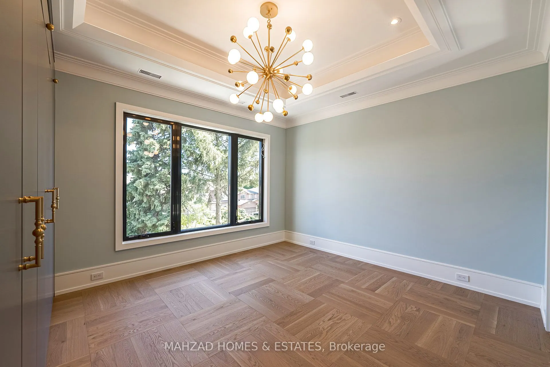 28 Scott Drive