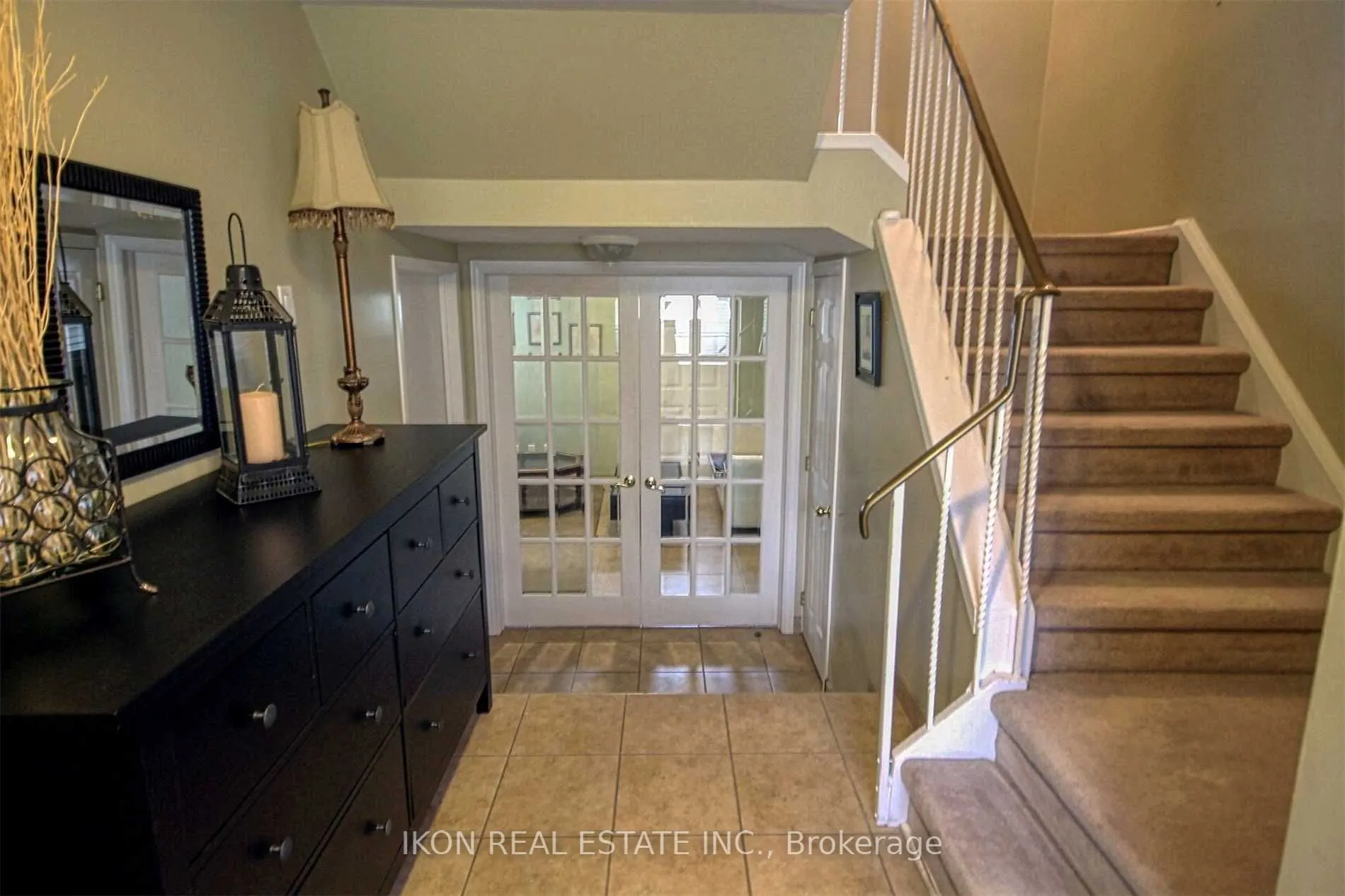 98 Henderson Drive, #86