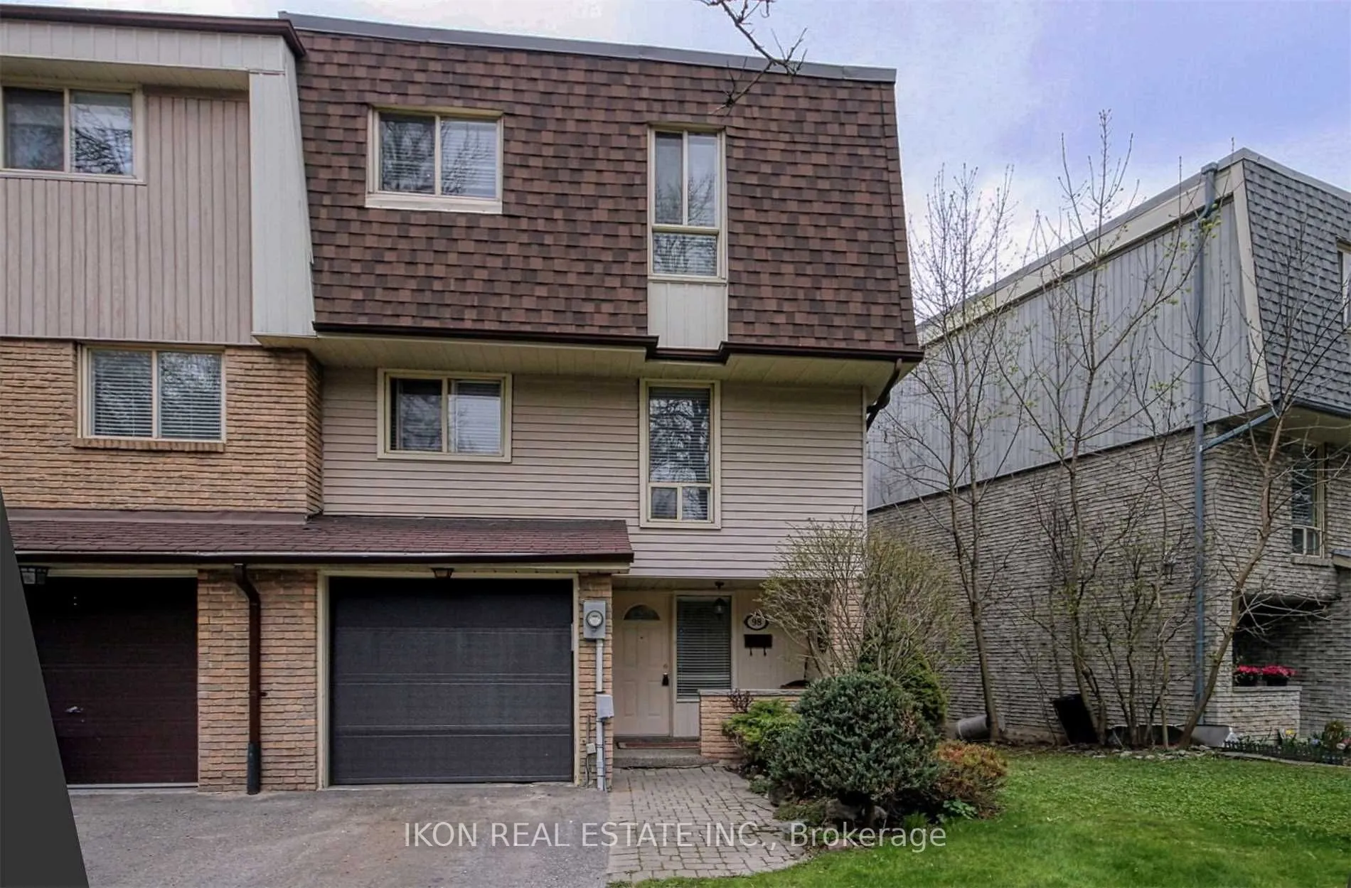 98 Henderson Drive, #86