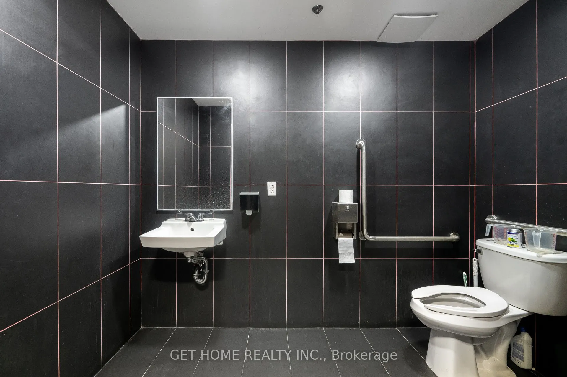1470 Centre Street, #13