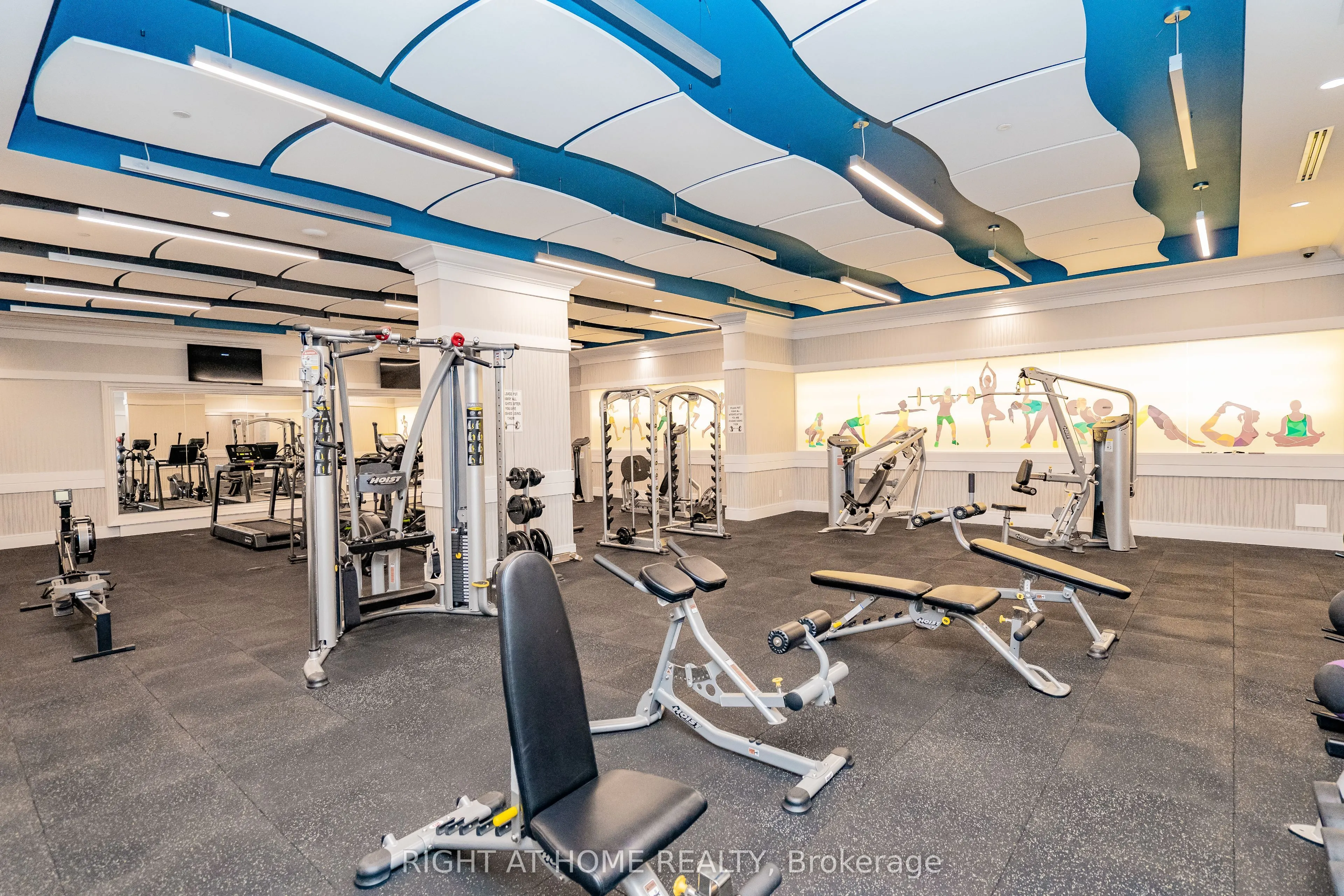 9075 Jane Street, #2309