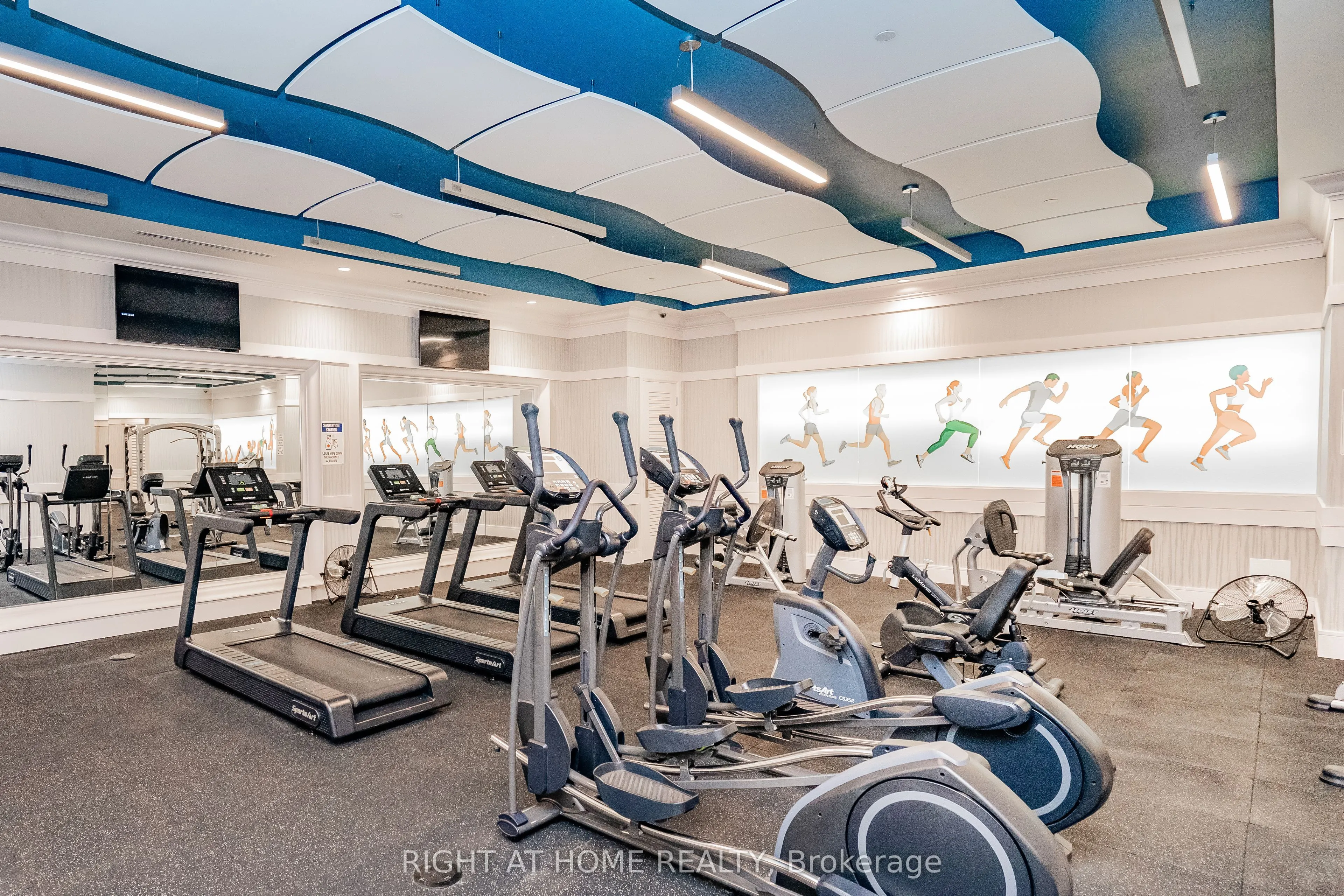 9075 Jane Street, #2309
