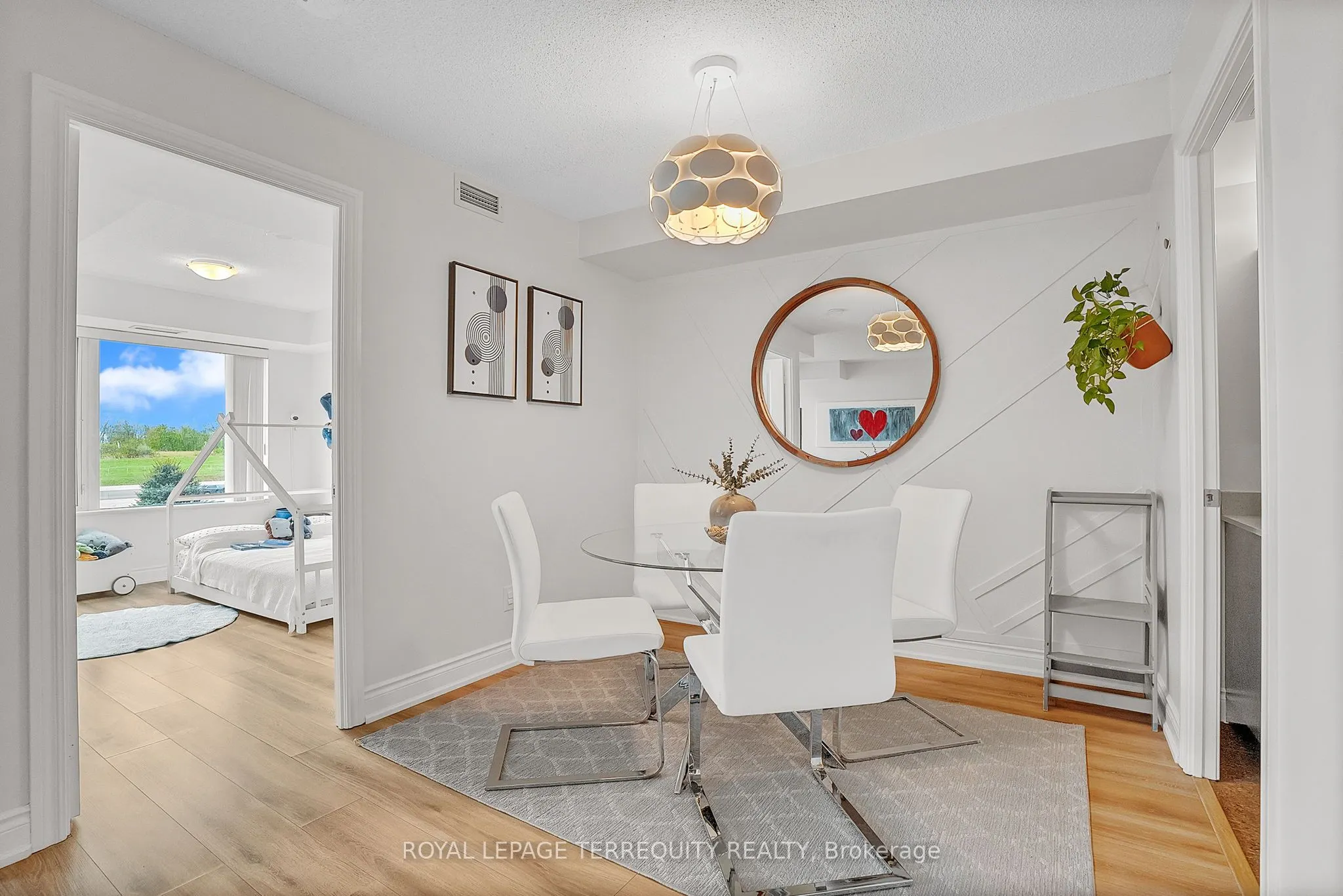 273 South Park Road, #210