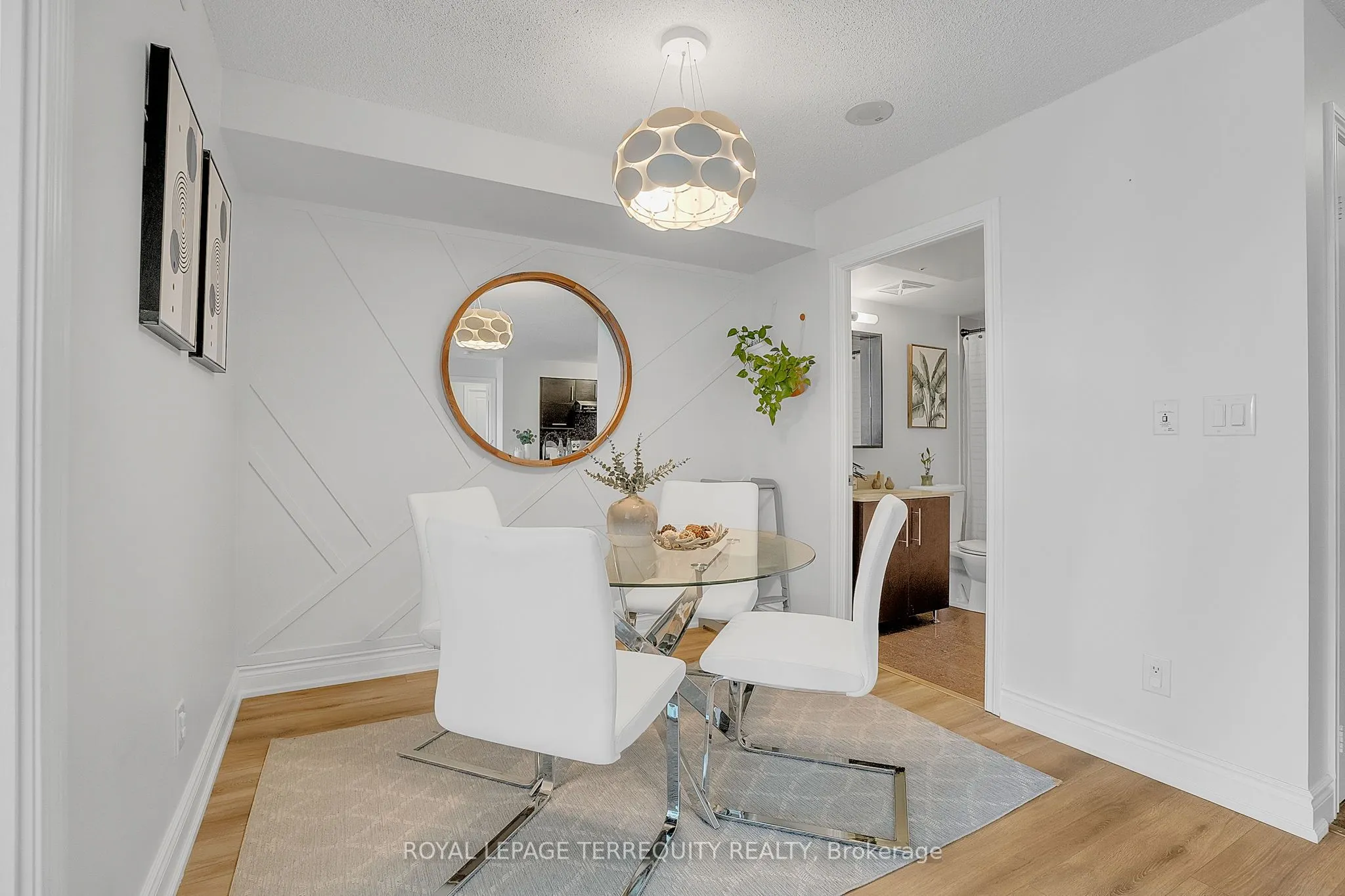273 South Park Road, #210