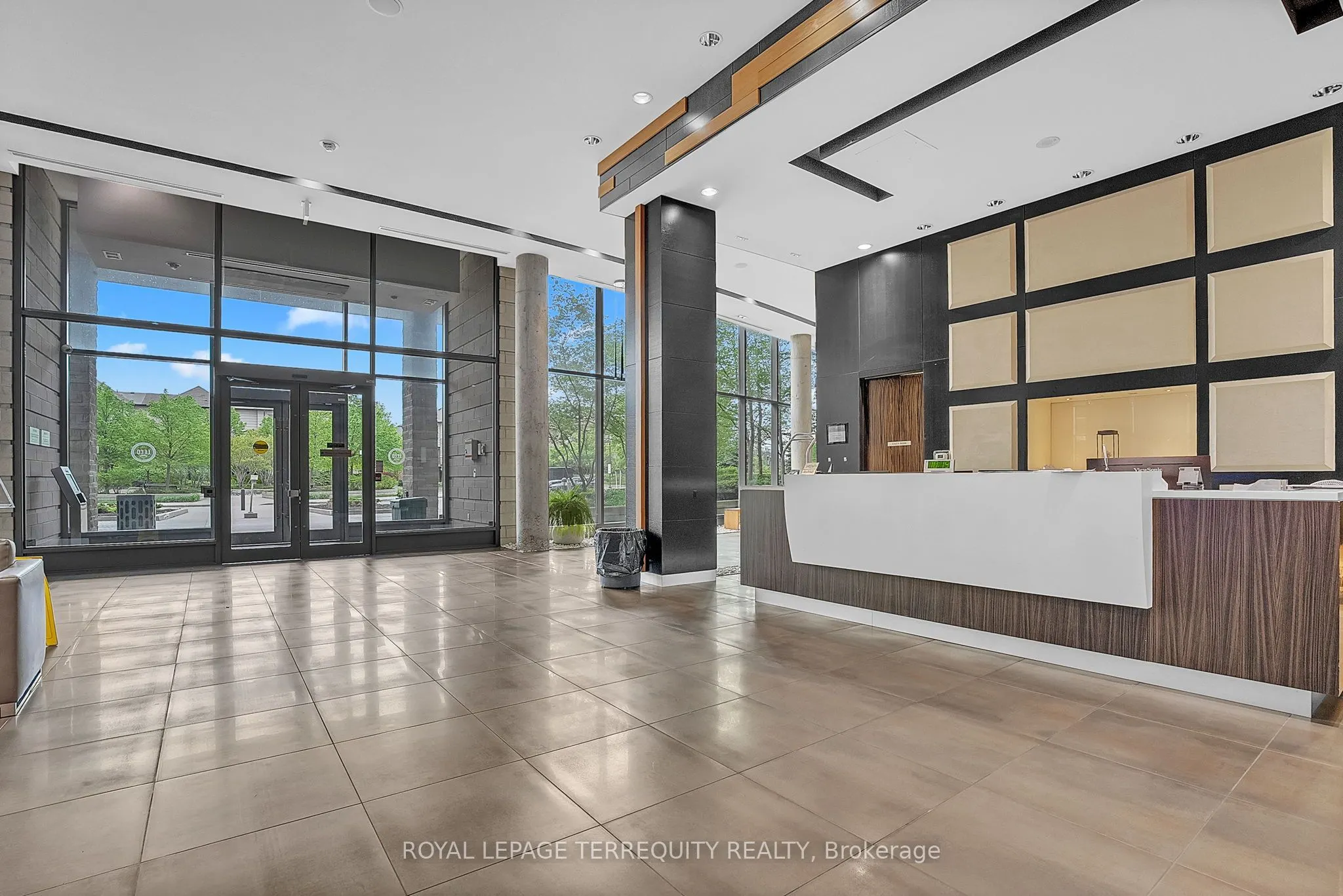 273 South Park Road, #210