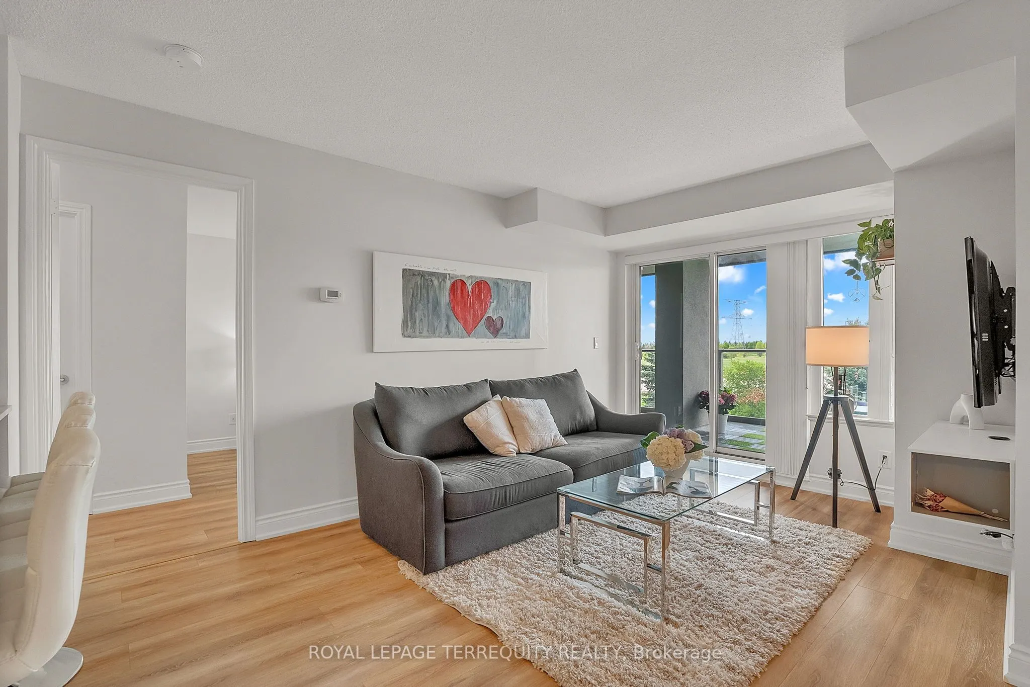273 South Park Road, #210