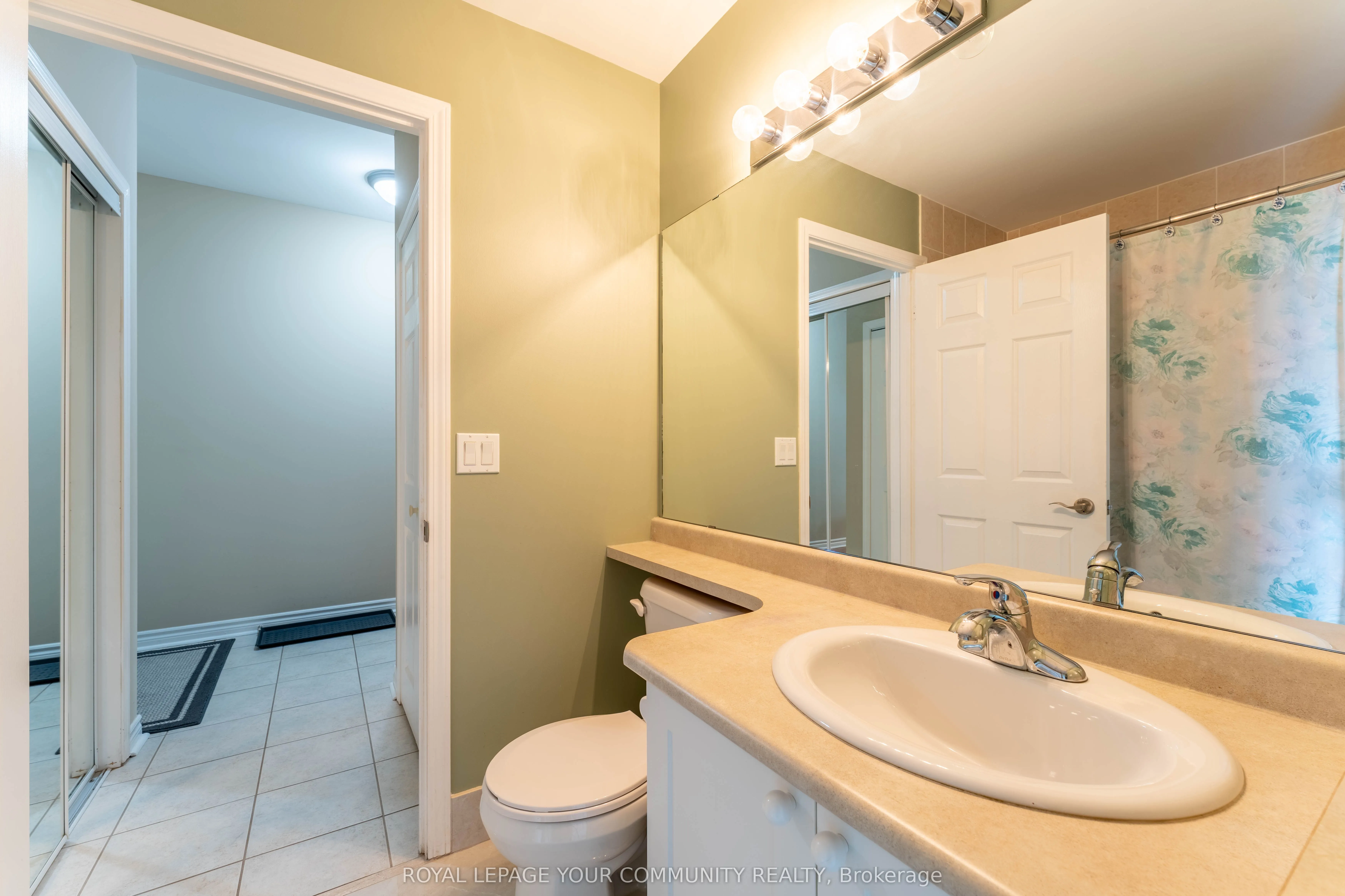 11121 Yonge Street, #110