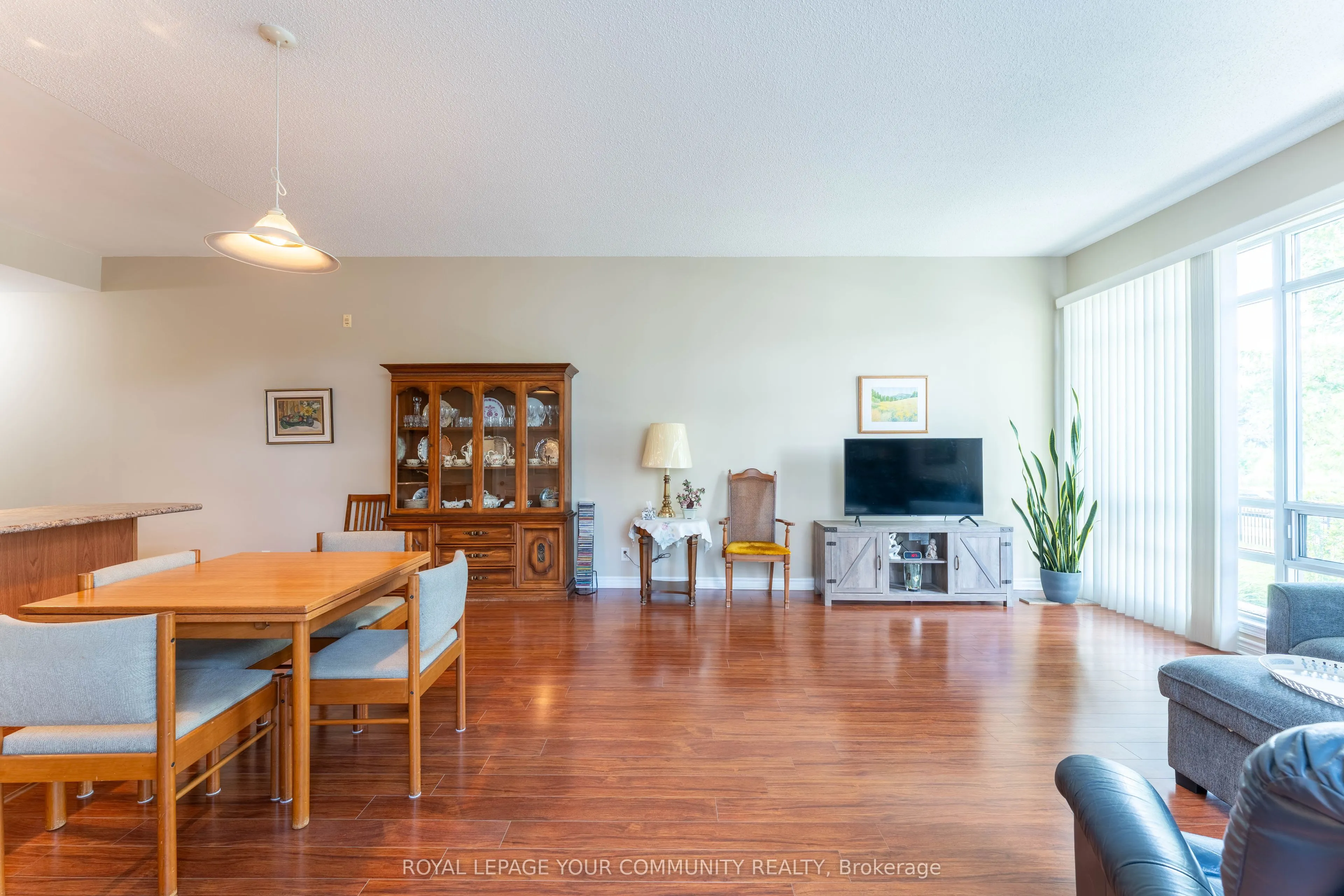 11121 Yonge Street, #110