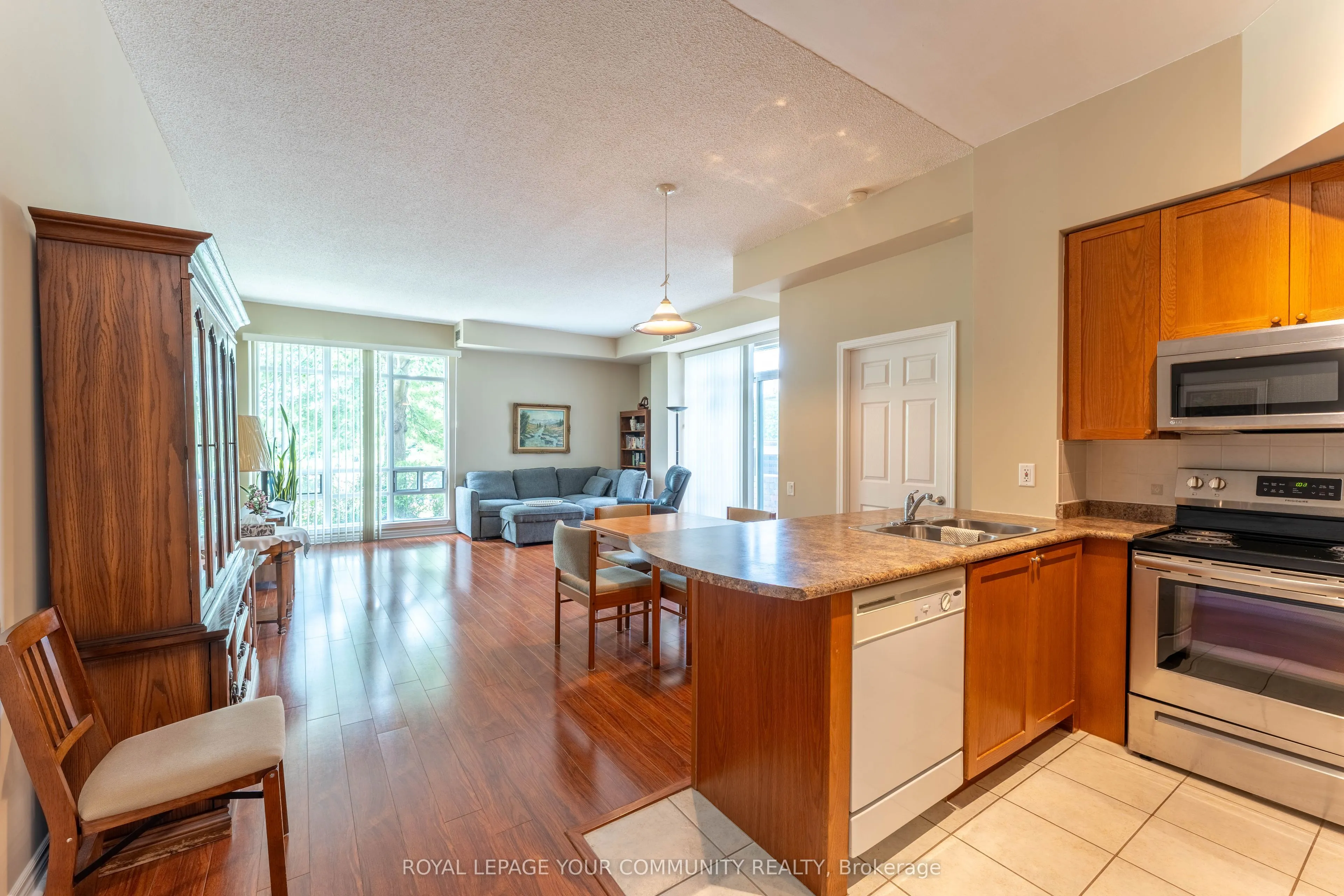 11121 Yonge Street, #110