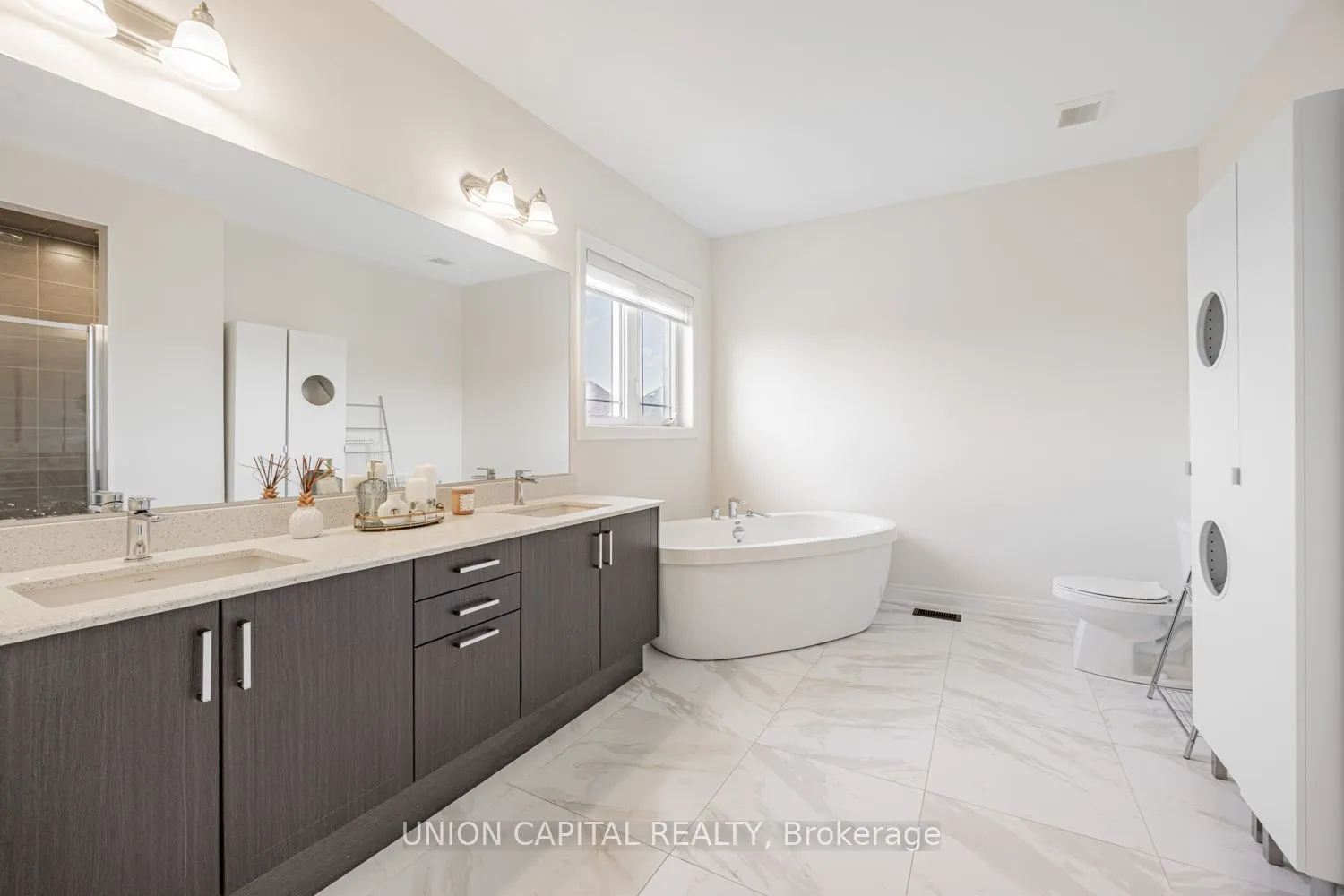8 Drizzel Crescent