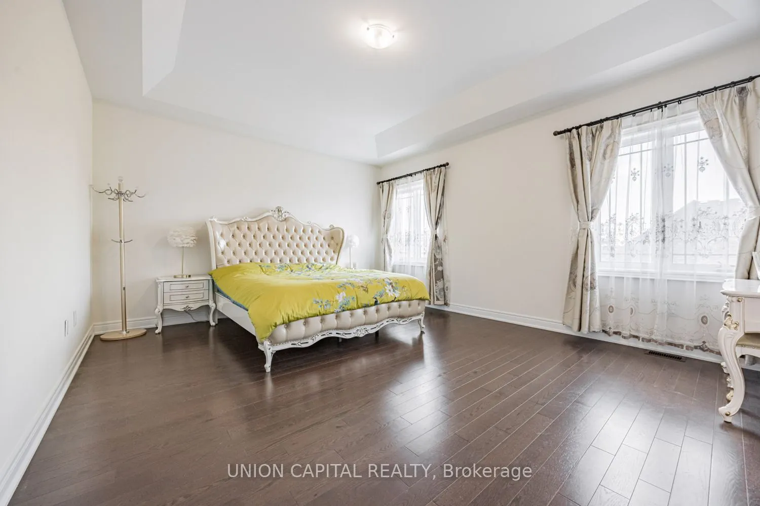 8 Drizzel Crescent