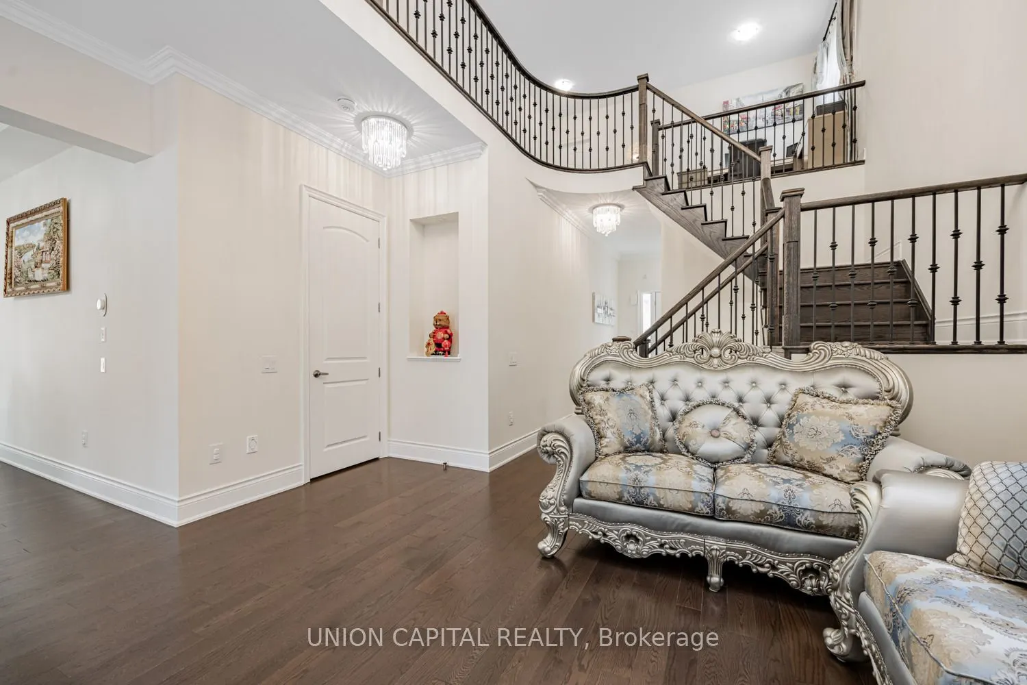 8 Drizzel Crescent