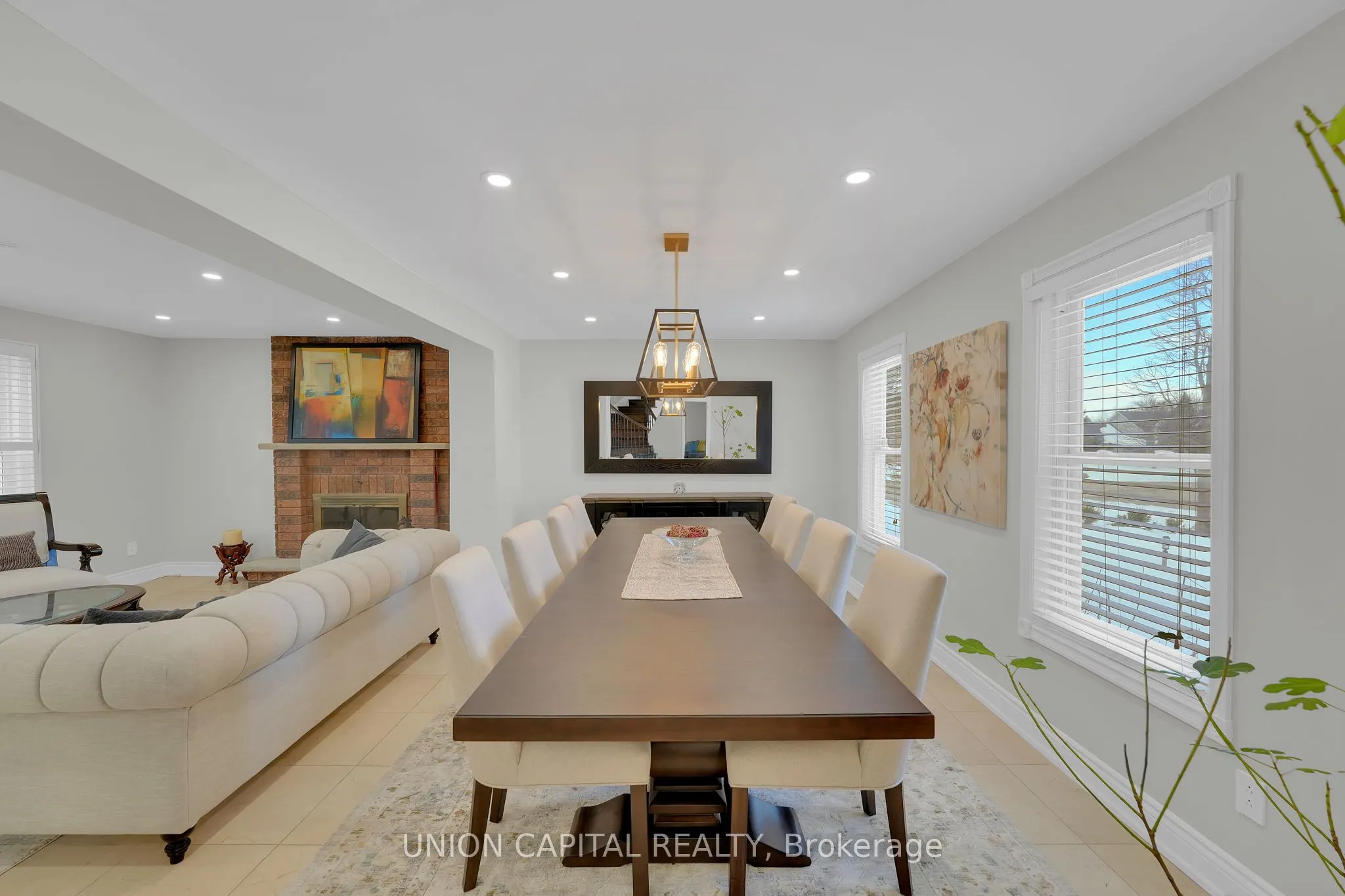 12 Reesor Place