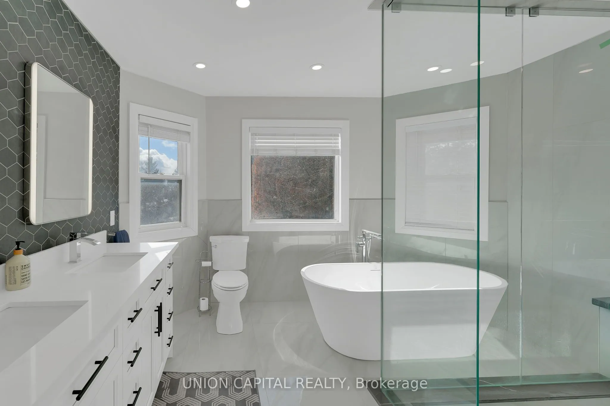 12 Reesor Place