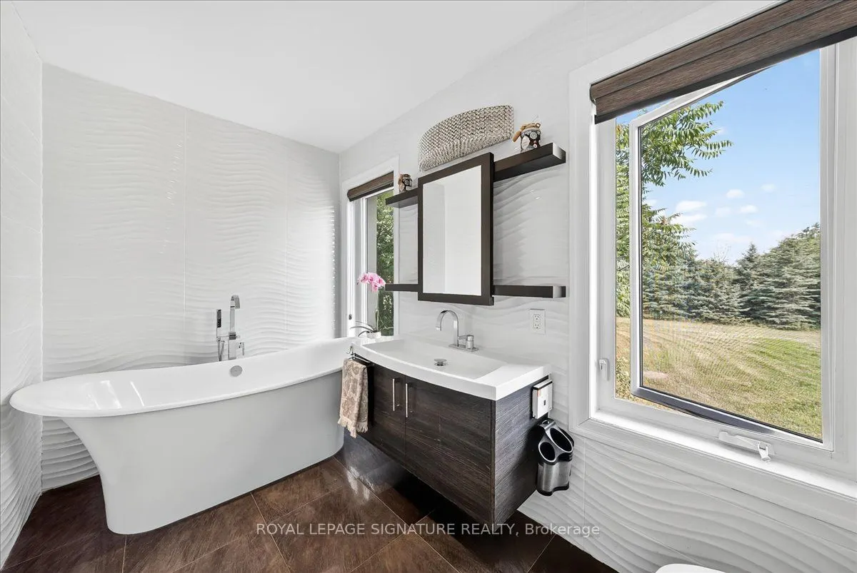 27900 Thorah Side Road
