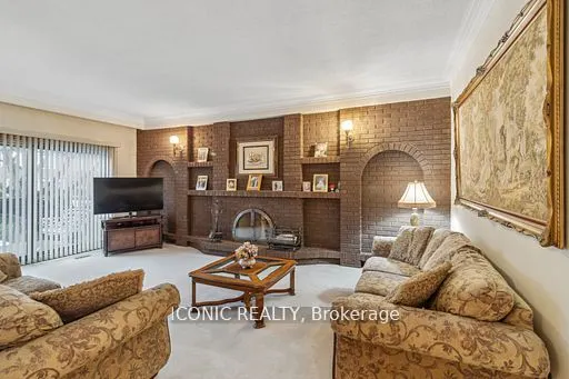44 Wigwoss Drive