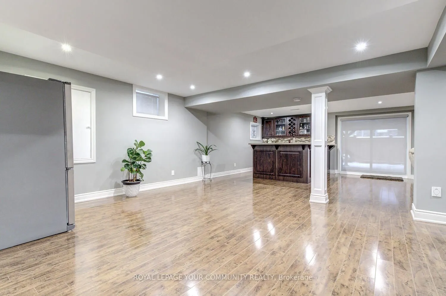 35 Chayna Crescent