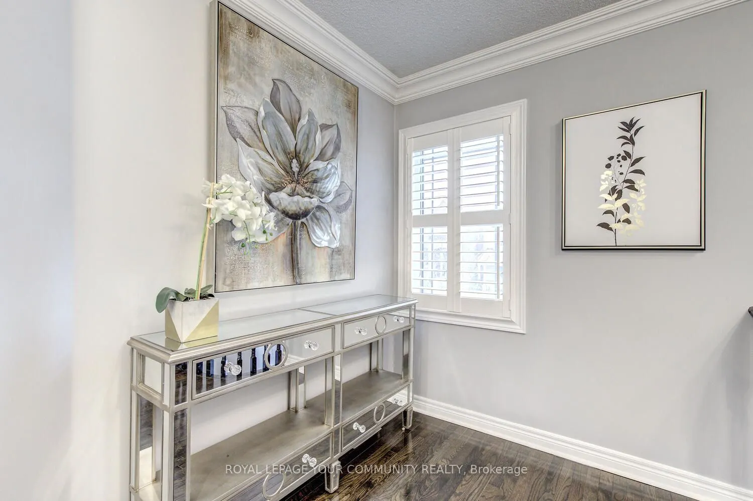 35 Chayna Crescent