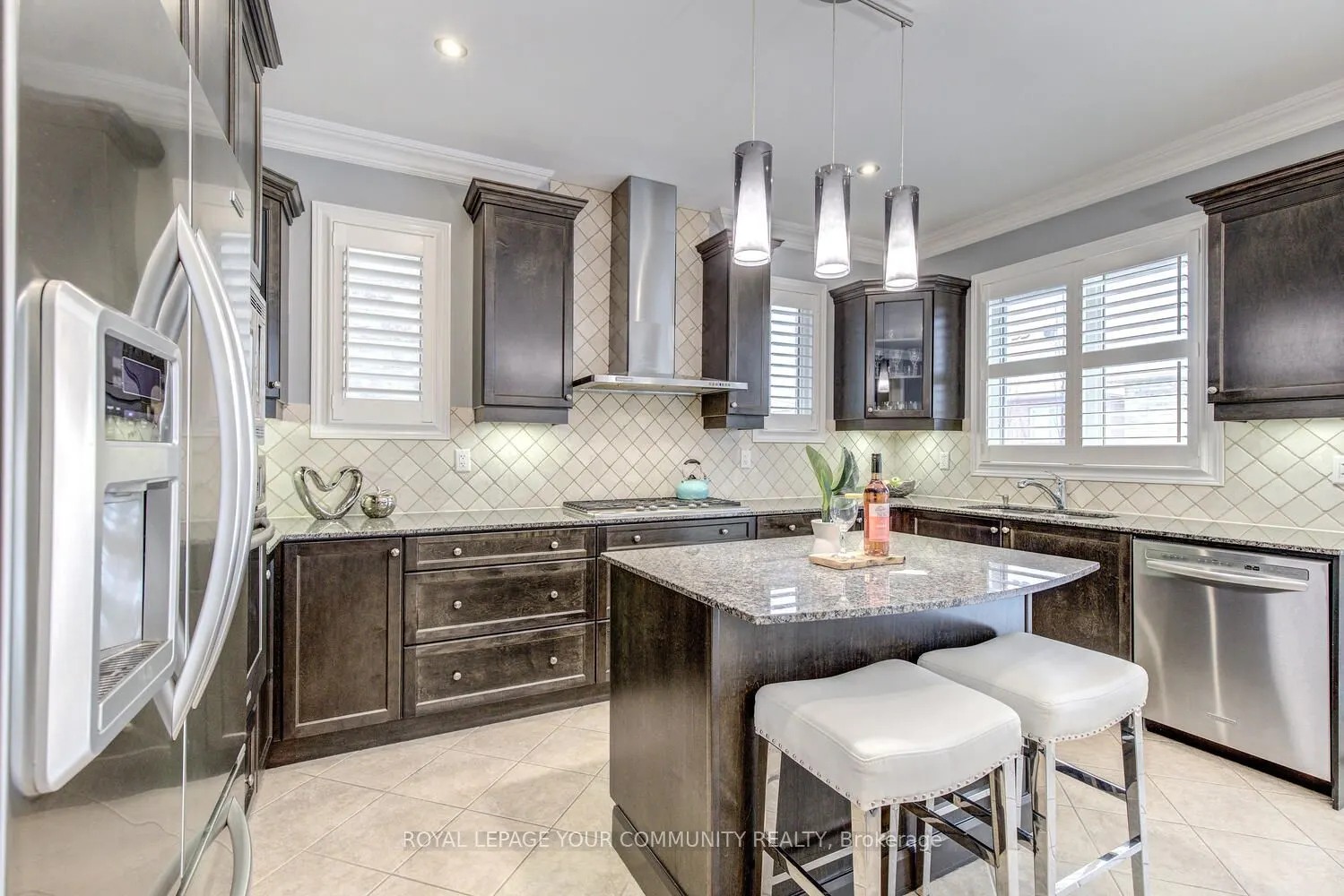 35 Chayna Crescent