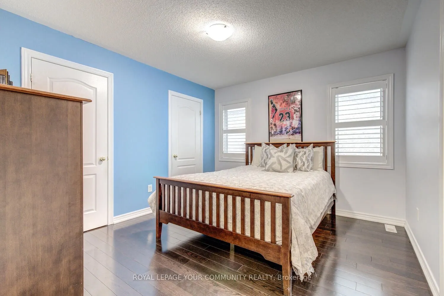 35 Chayna Crescent