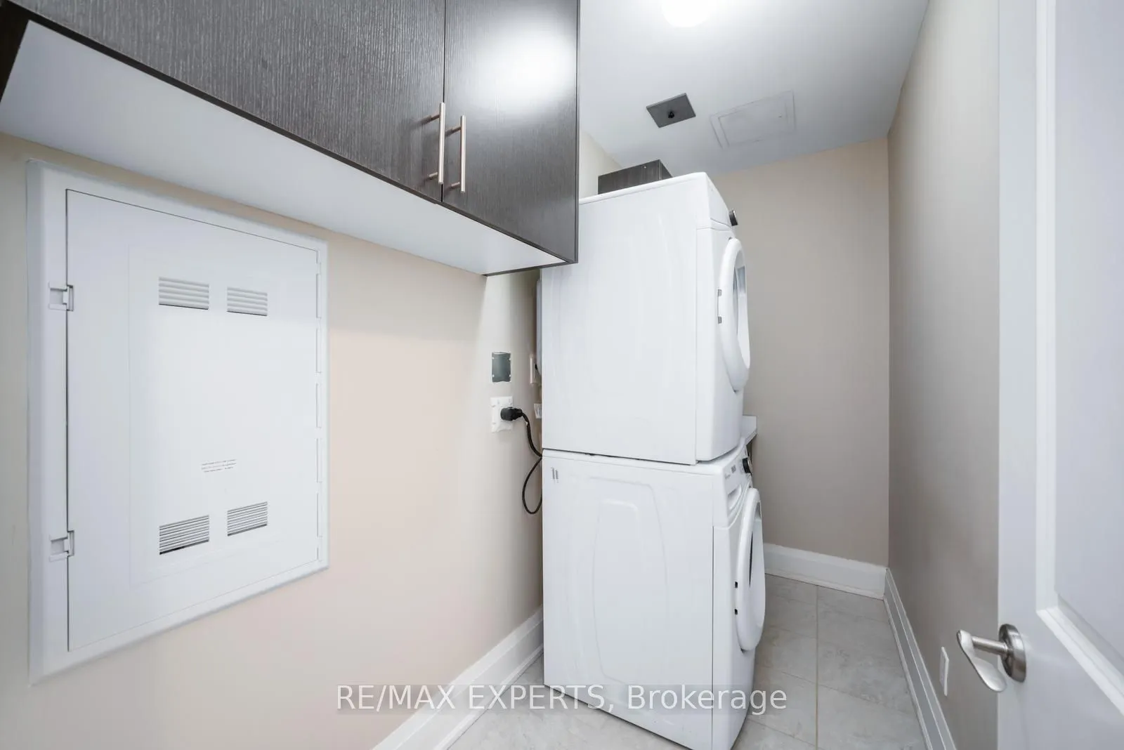 9909 Pine Valley Drive, #317