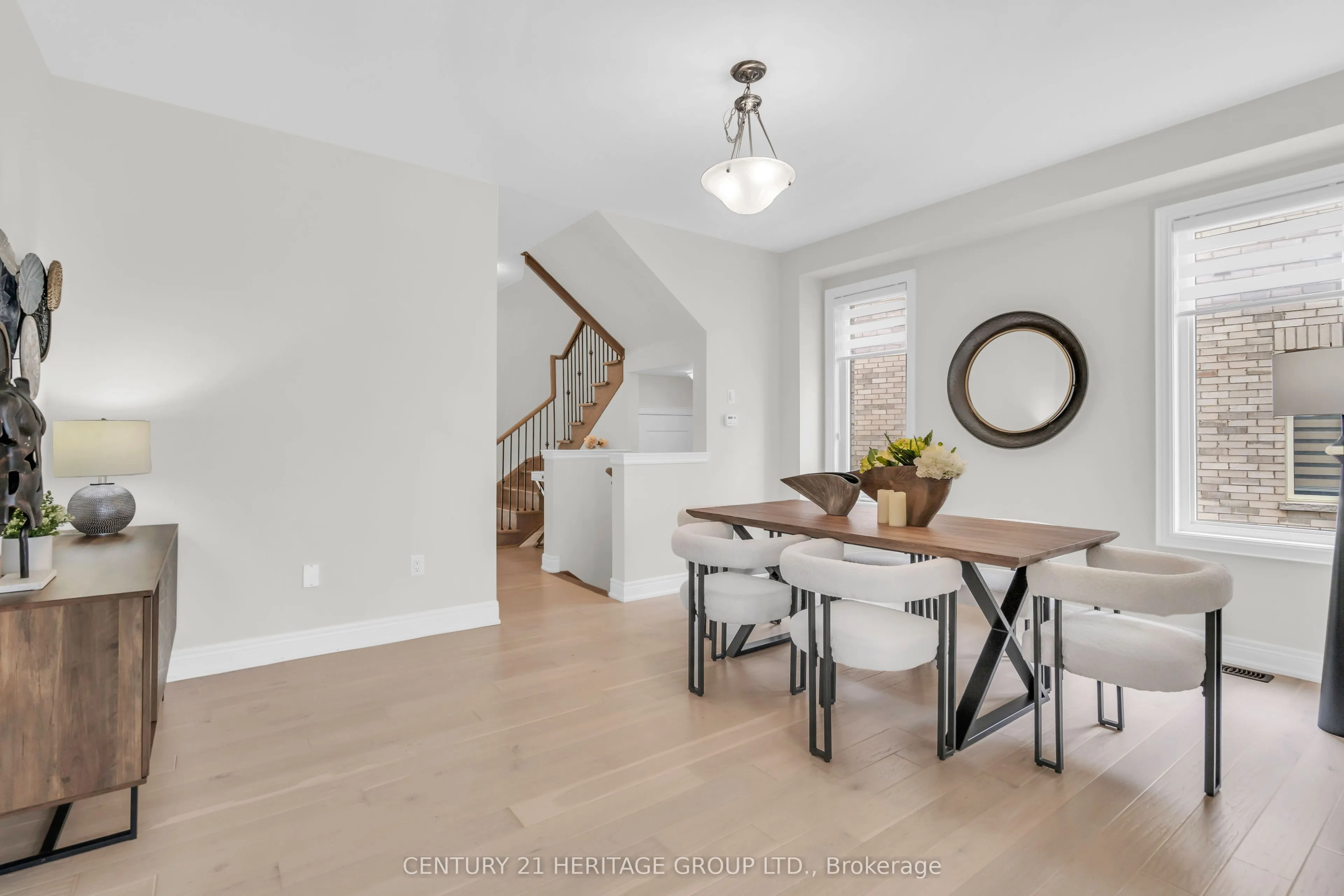 69 Strathgreen Lane
