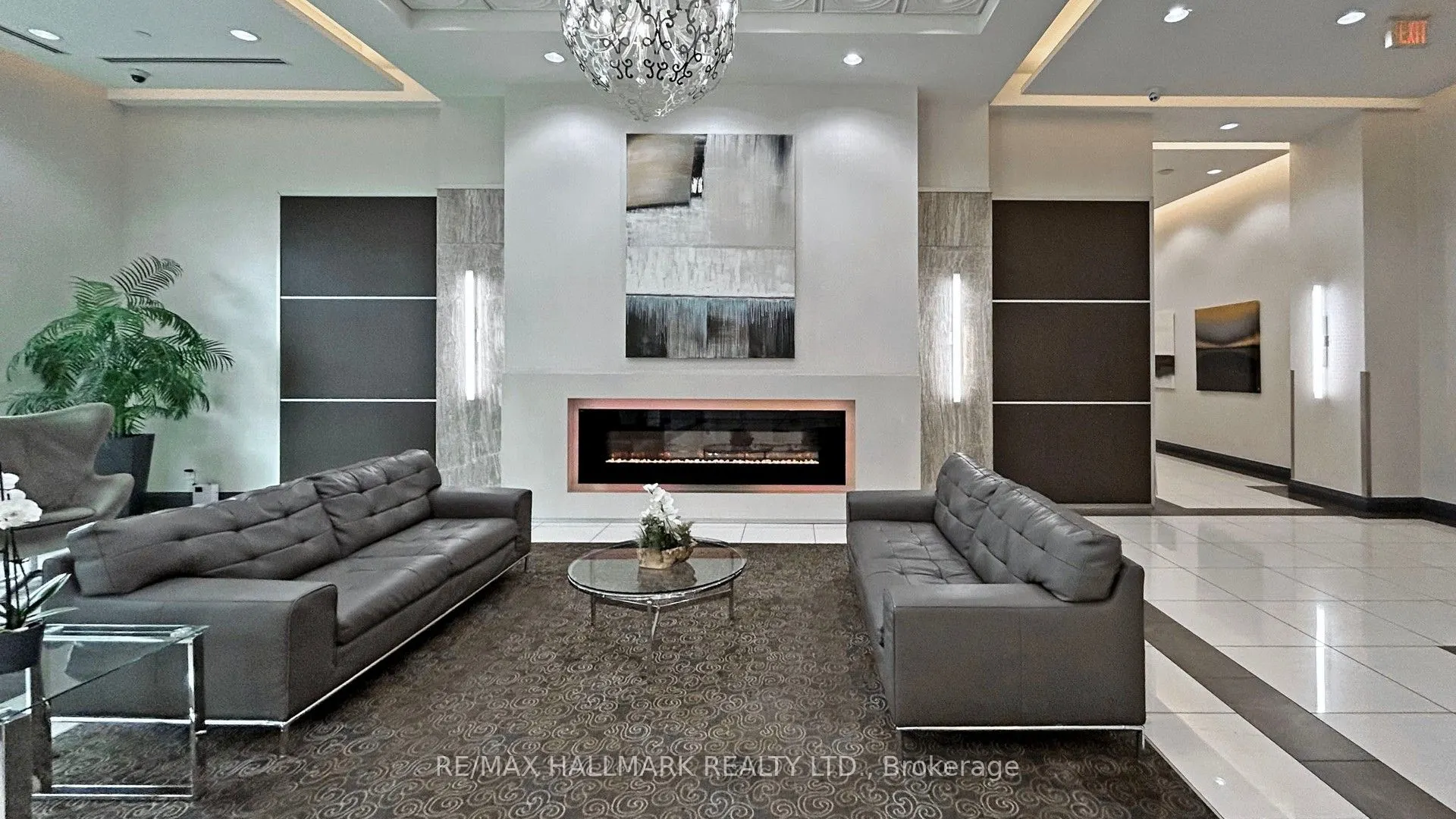 7171 Yonge Street, #2205