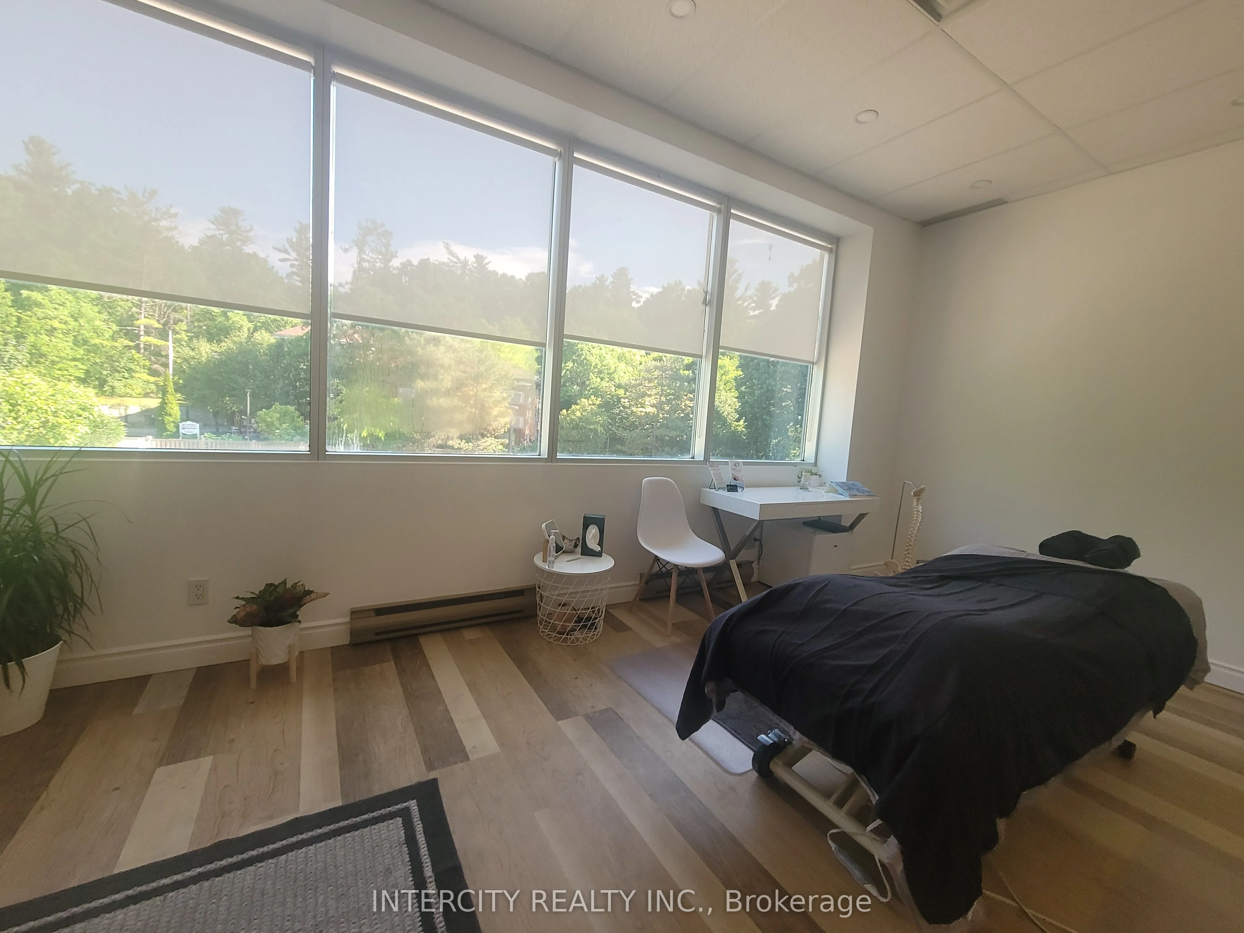 8077 Islington Avenue, #204