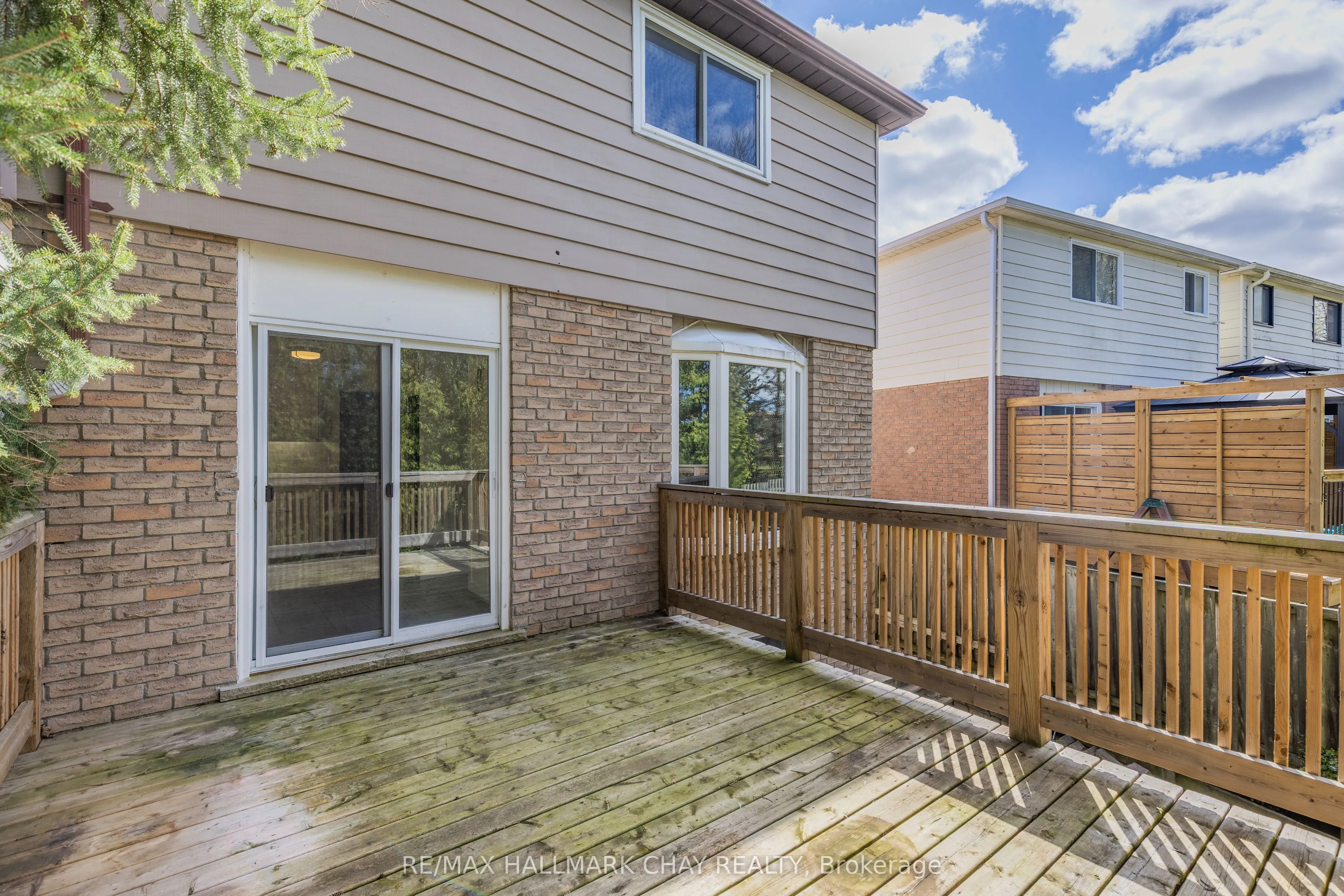 492 Britannia Avenue