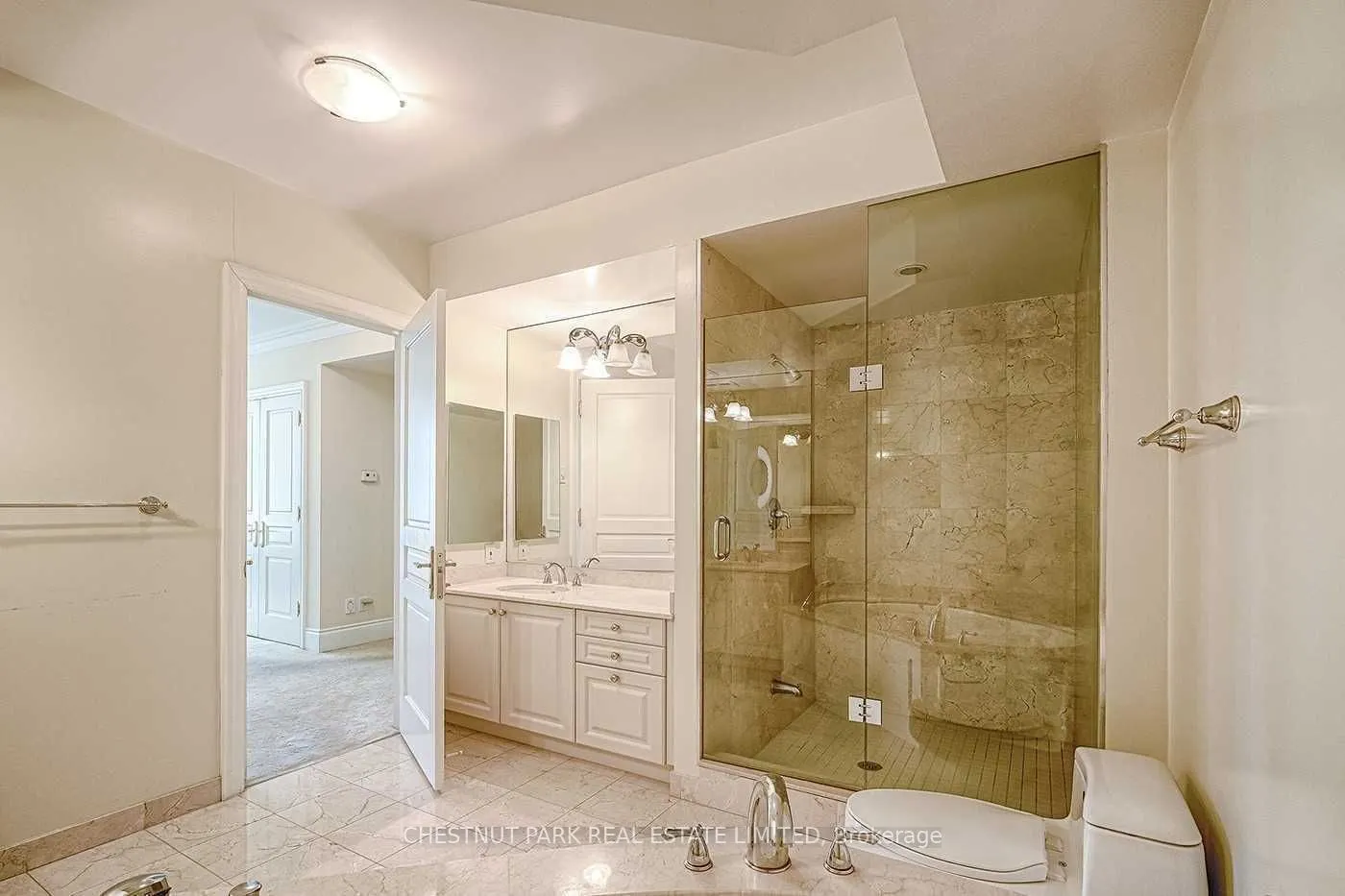7071 Bayview Avenue, #212