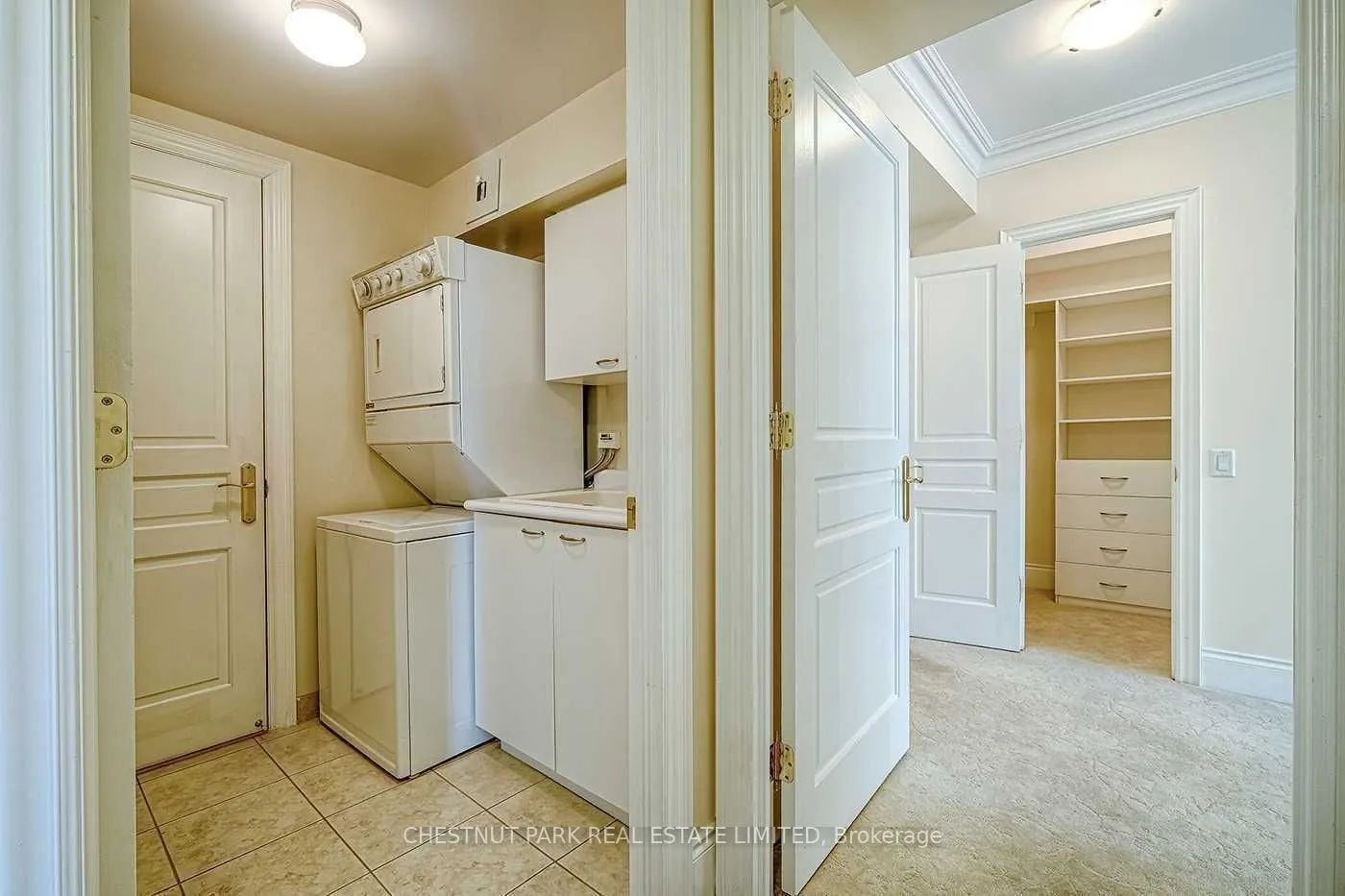 7071 Bayview Avenue, #212