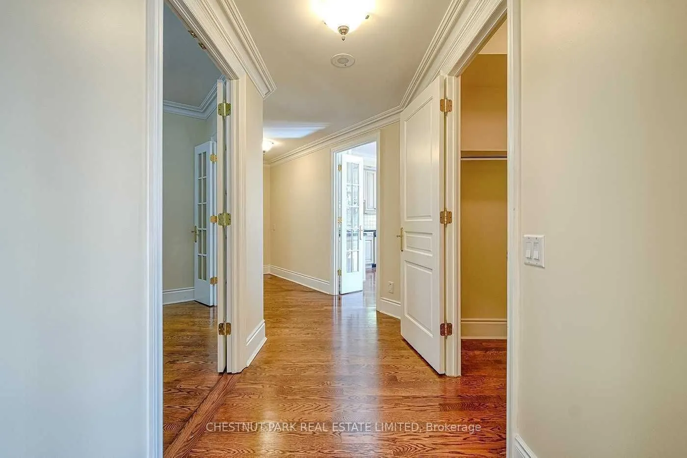 7071 Bayview Avenue, #212