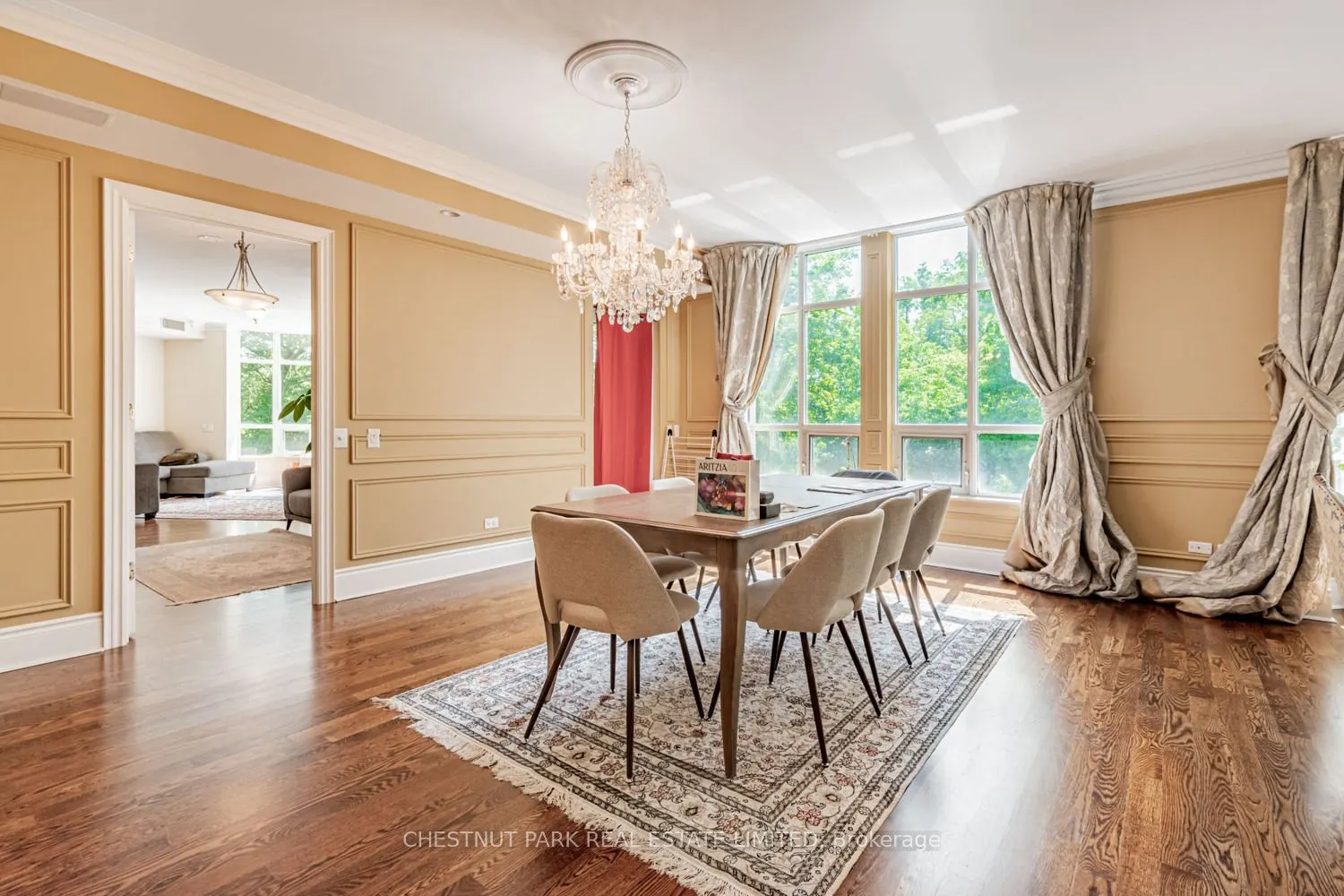 7071 Bayview Avenue, #212