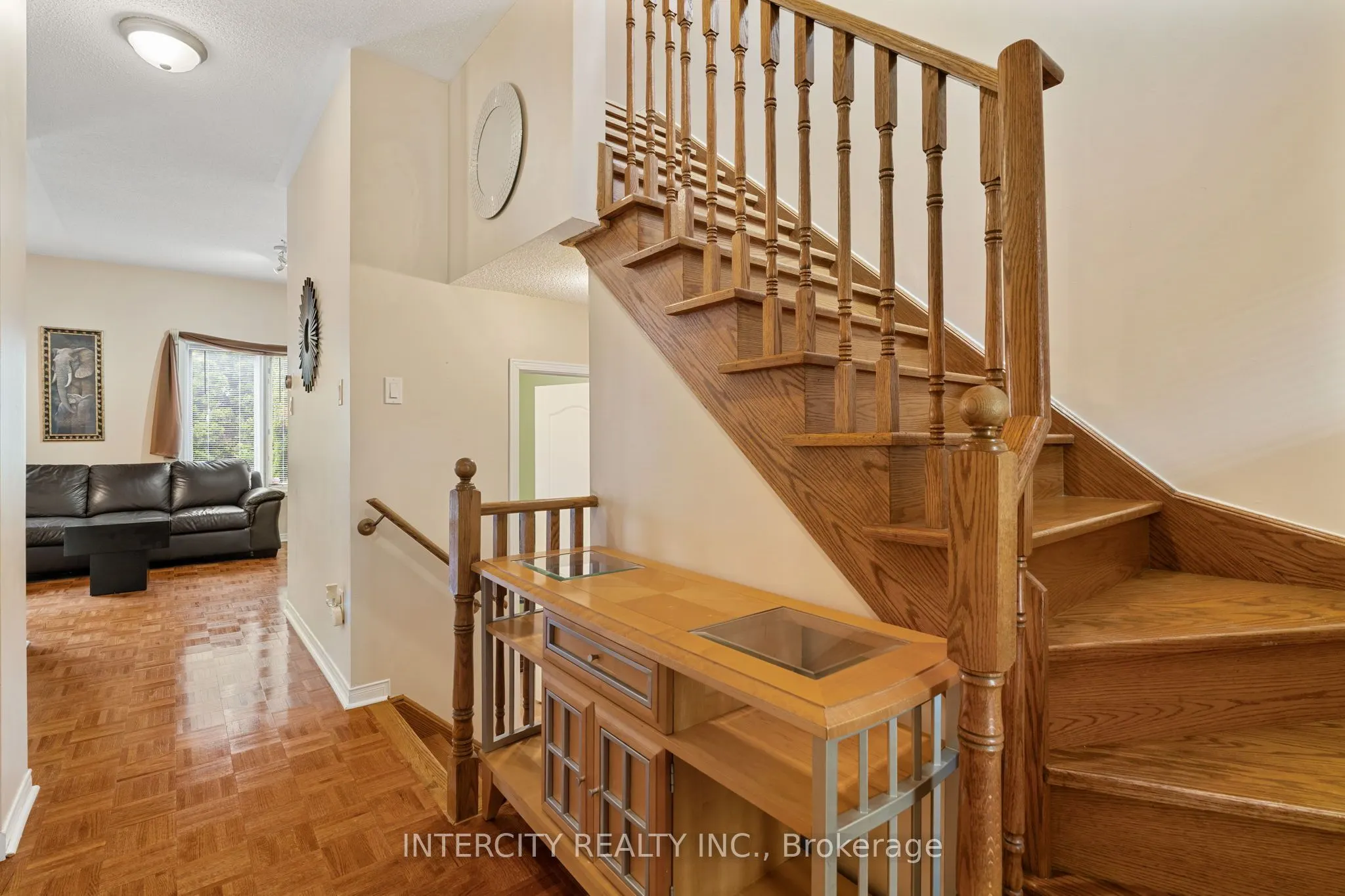 15 Pottery Place, #17