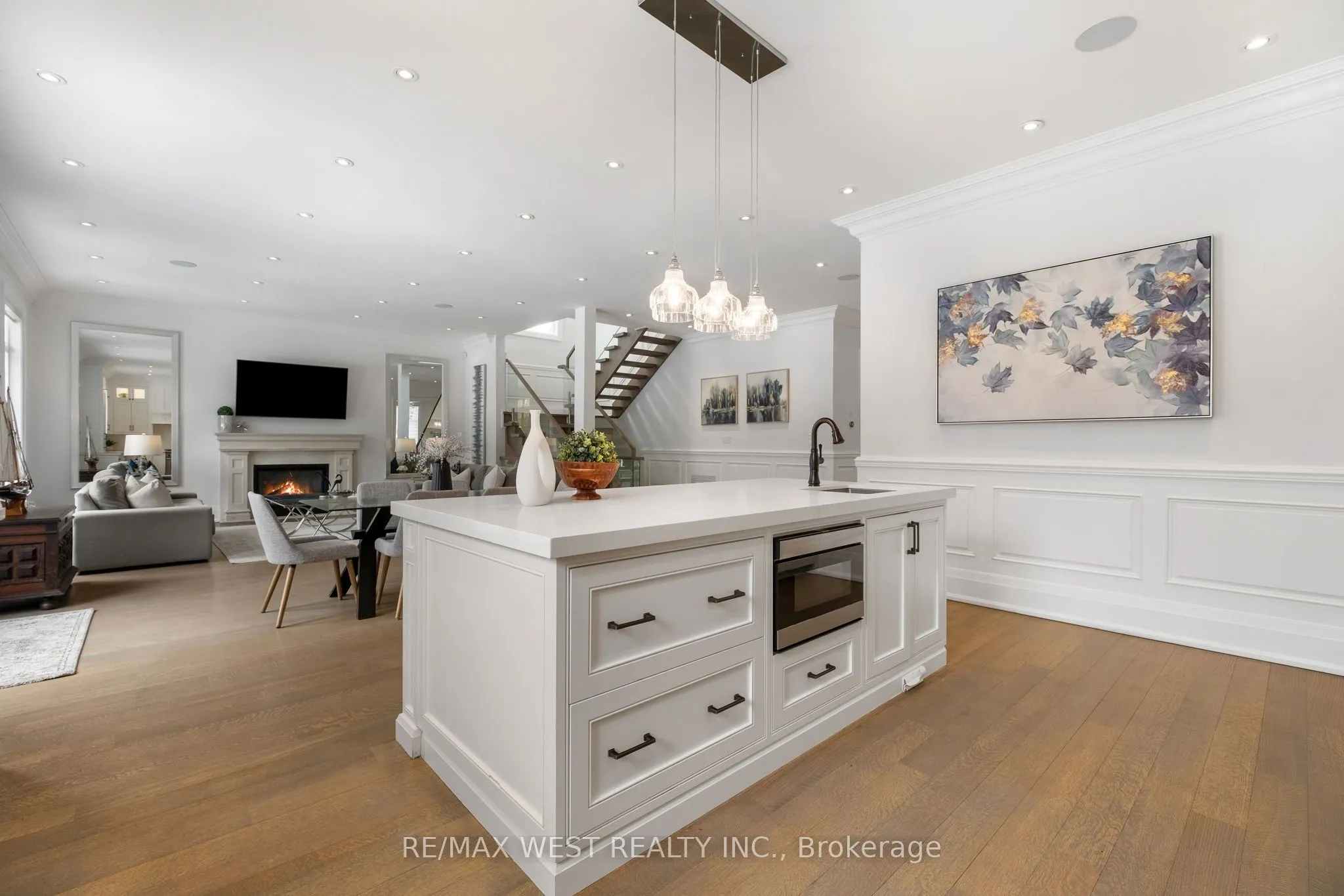 336 Pine Trees Court