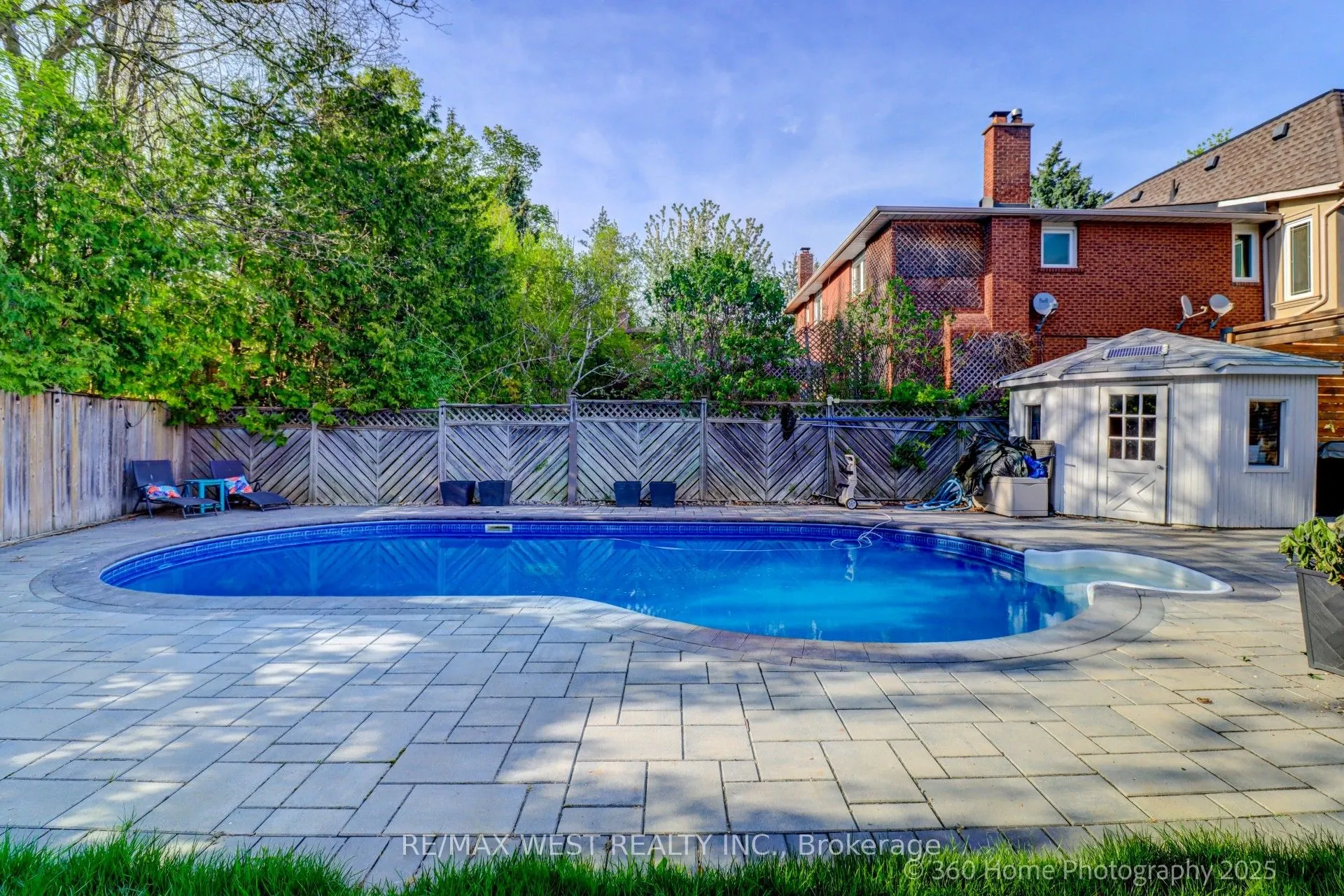 336 Pine Trees Court