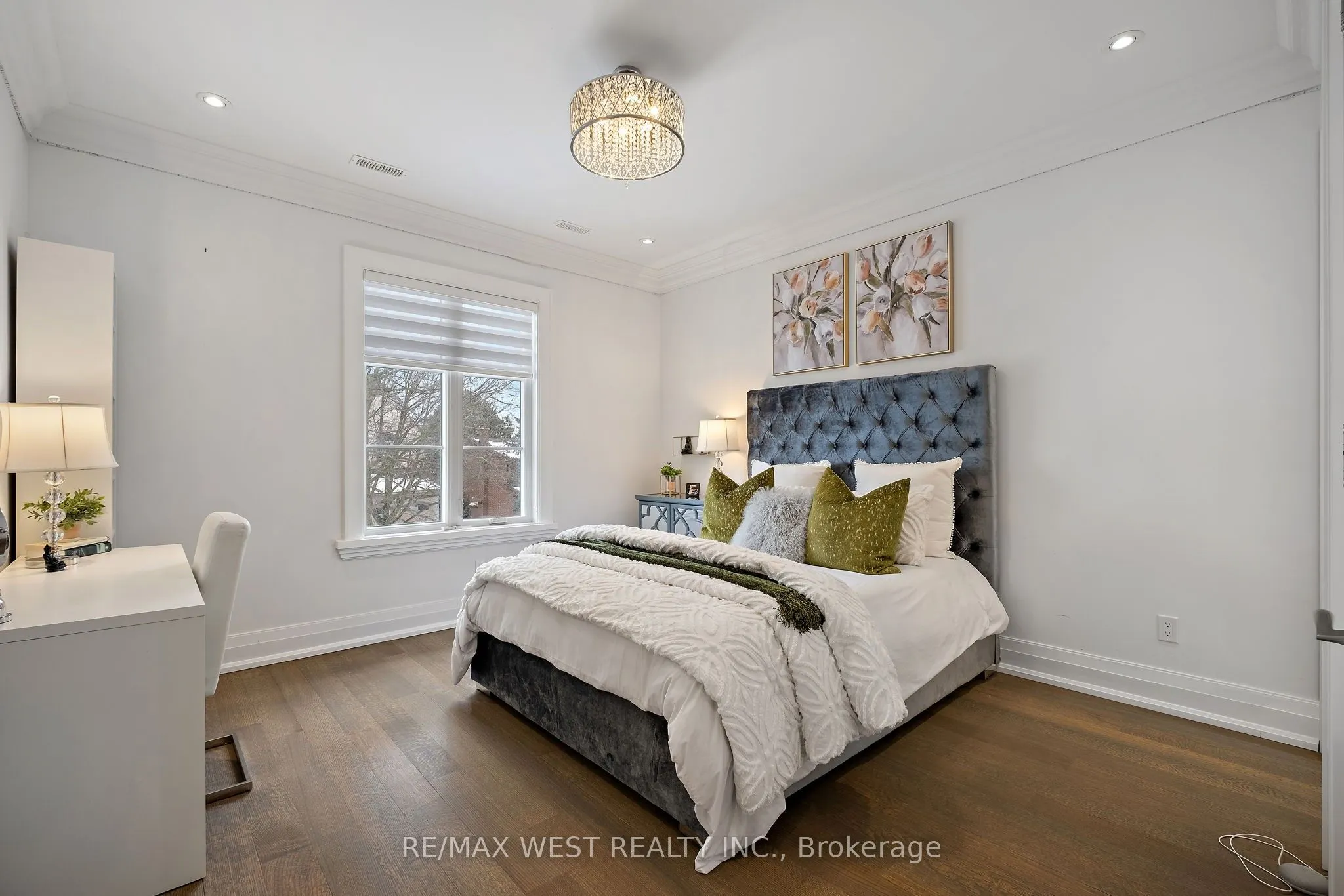 336 Pine Trees Court