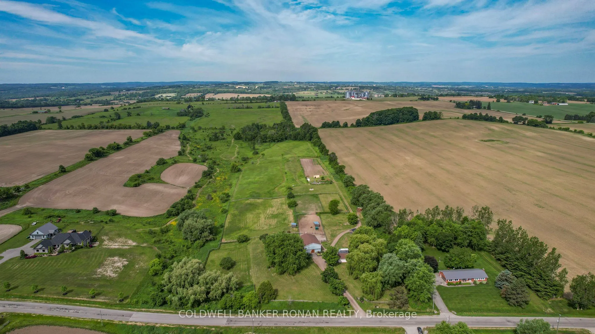 4582 concession Road 5