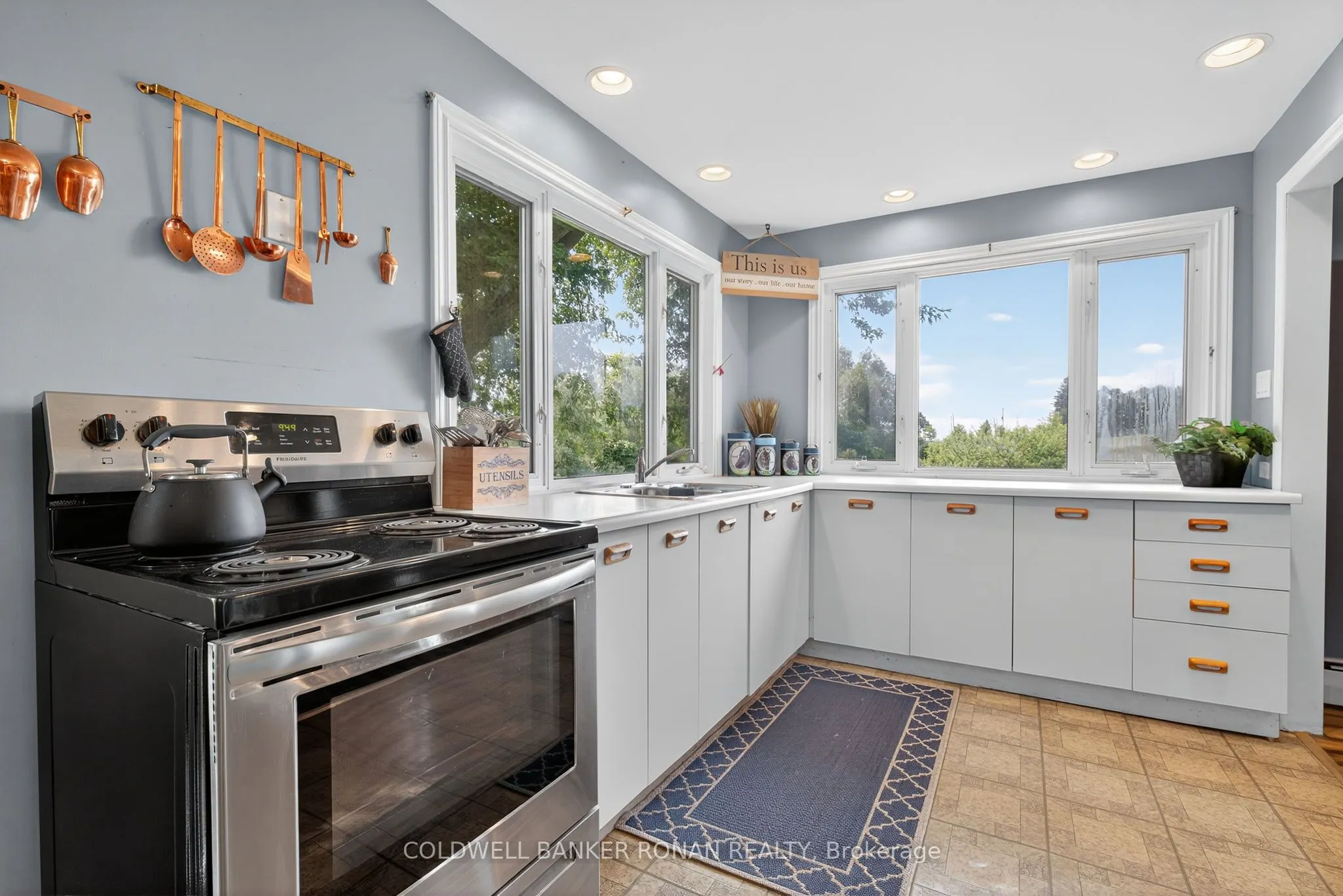 4582 concession Road 5