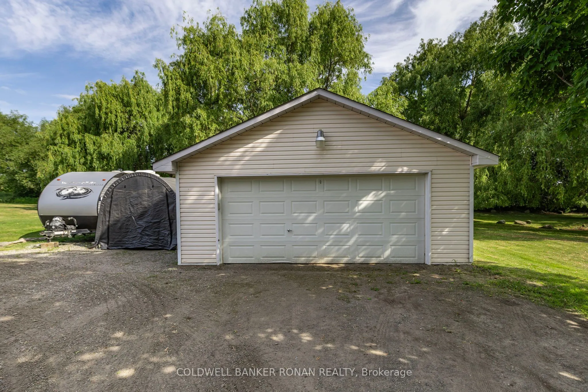 4582 concession Road 5
