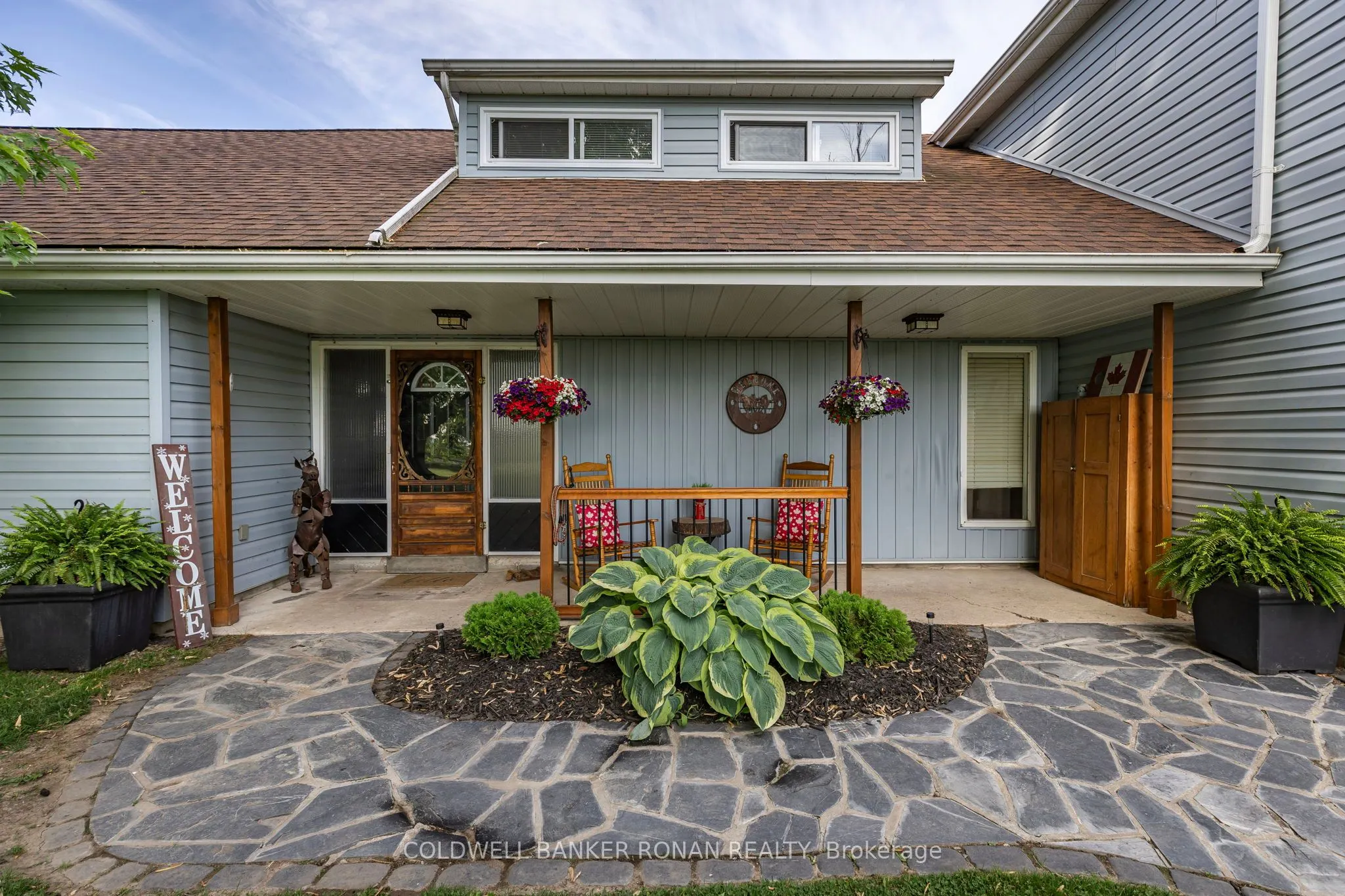 4582 concession Road 5