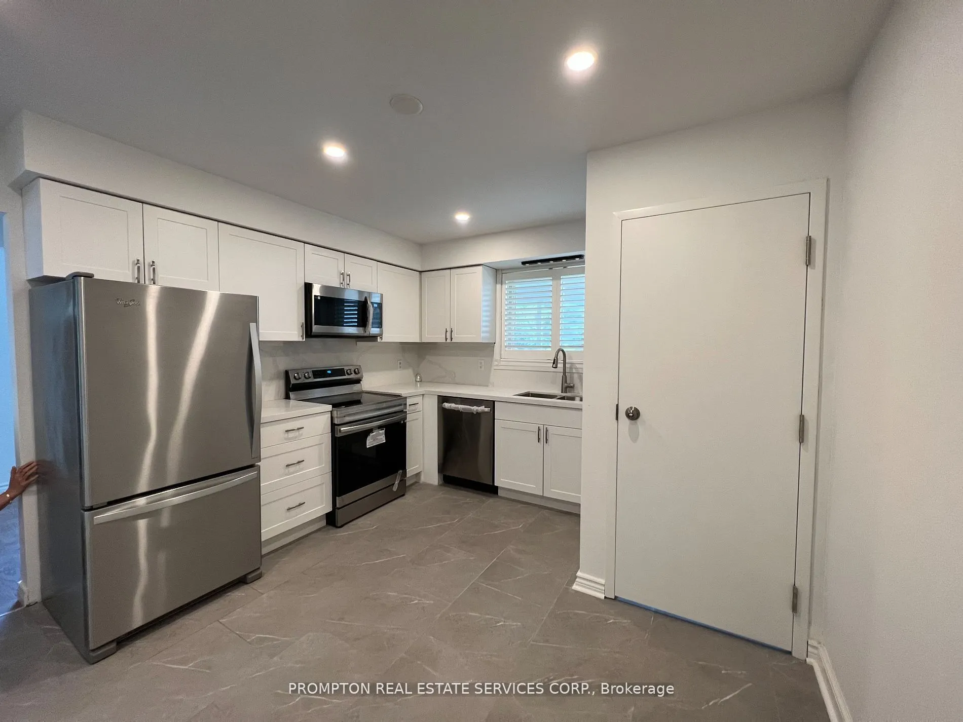17 Devins Drive, #Main