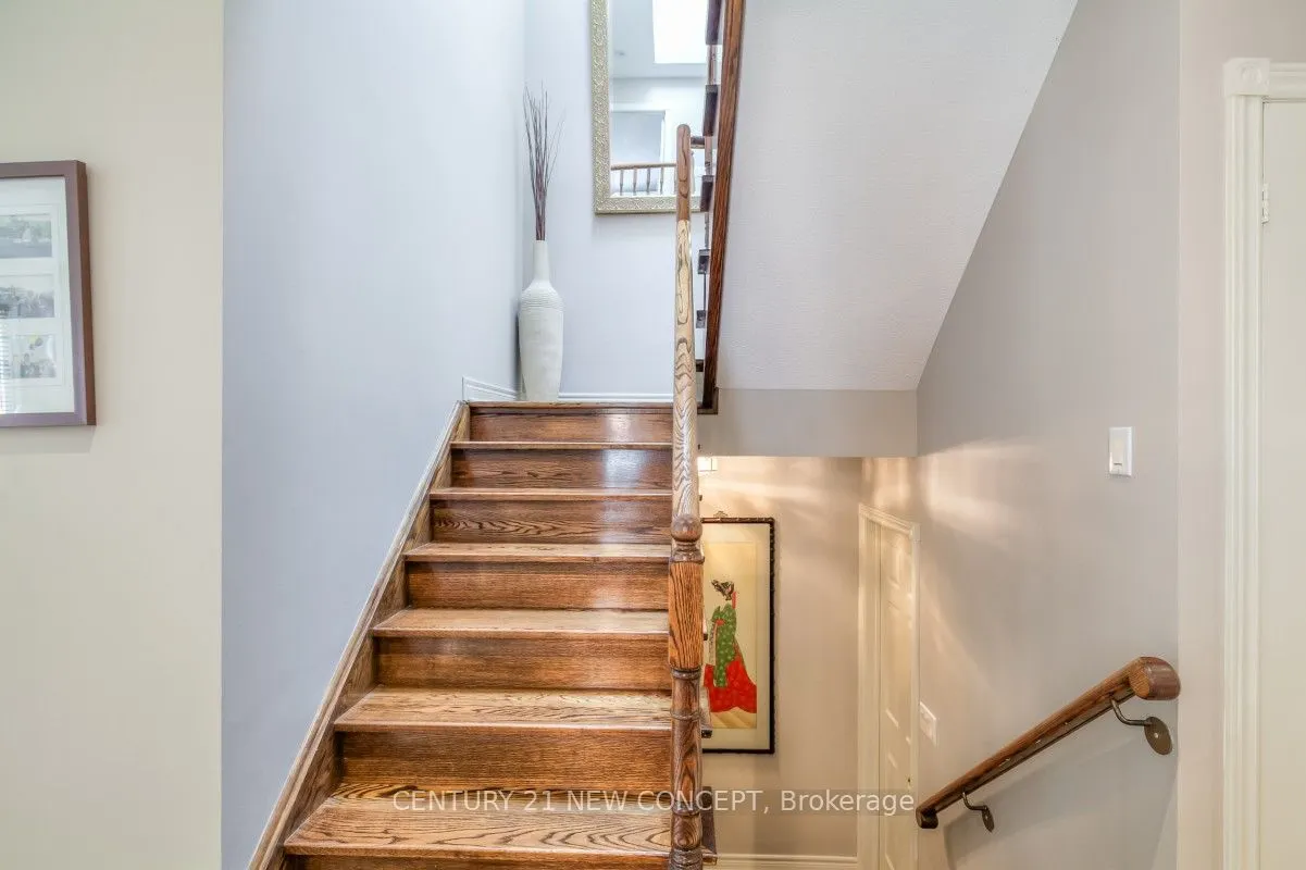 115 Ridgeway Court