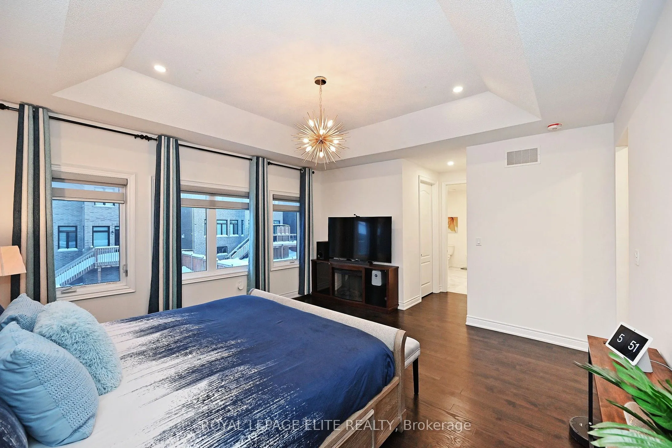 39 HOLLAND VISTA Street