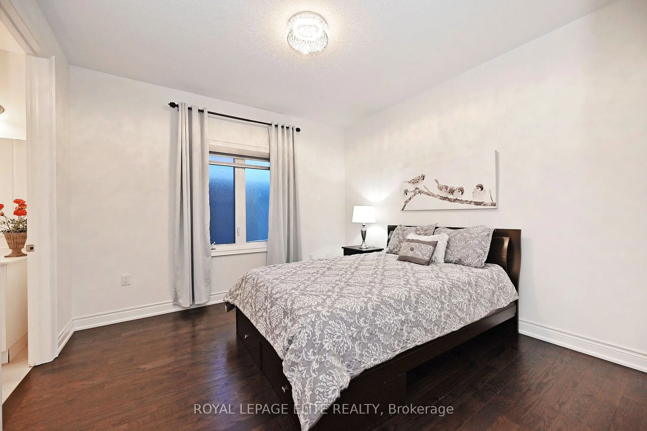 39 HOLLAND VISTA Street