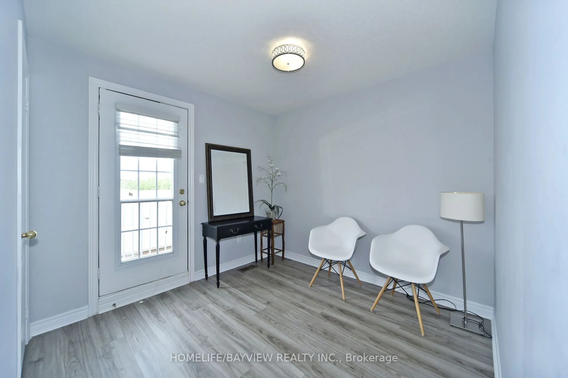 15 Old Colony Road, #20