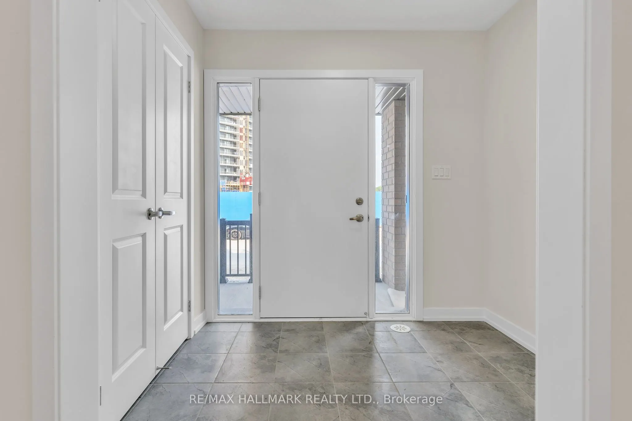 26 Dandara Gate