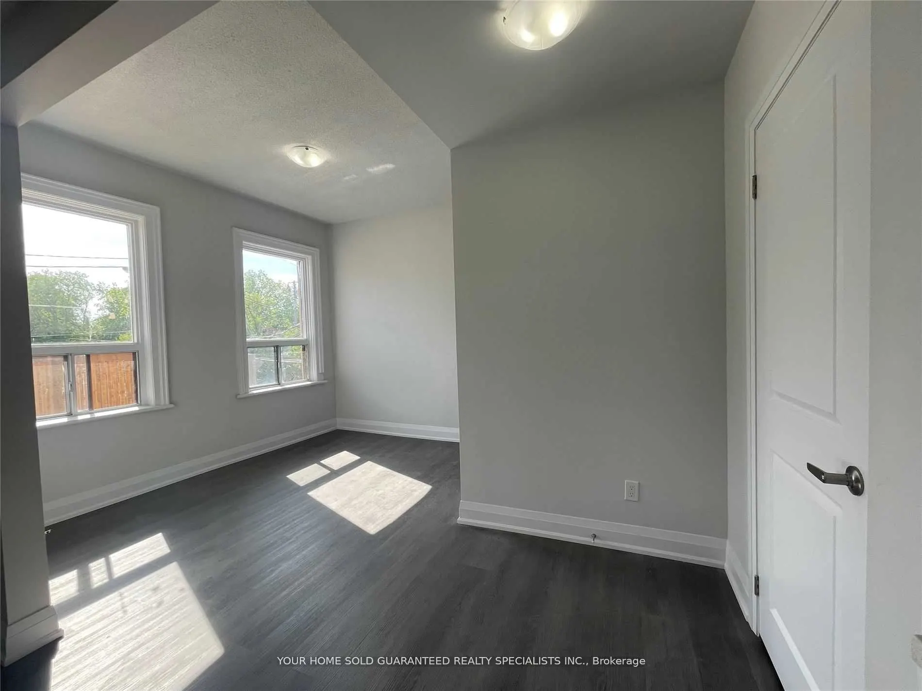 15229 Yonge Street, #2