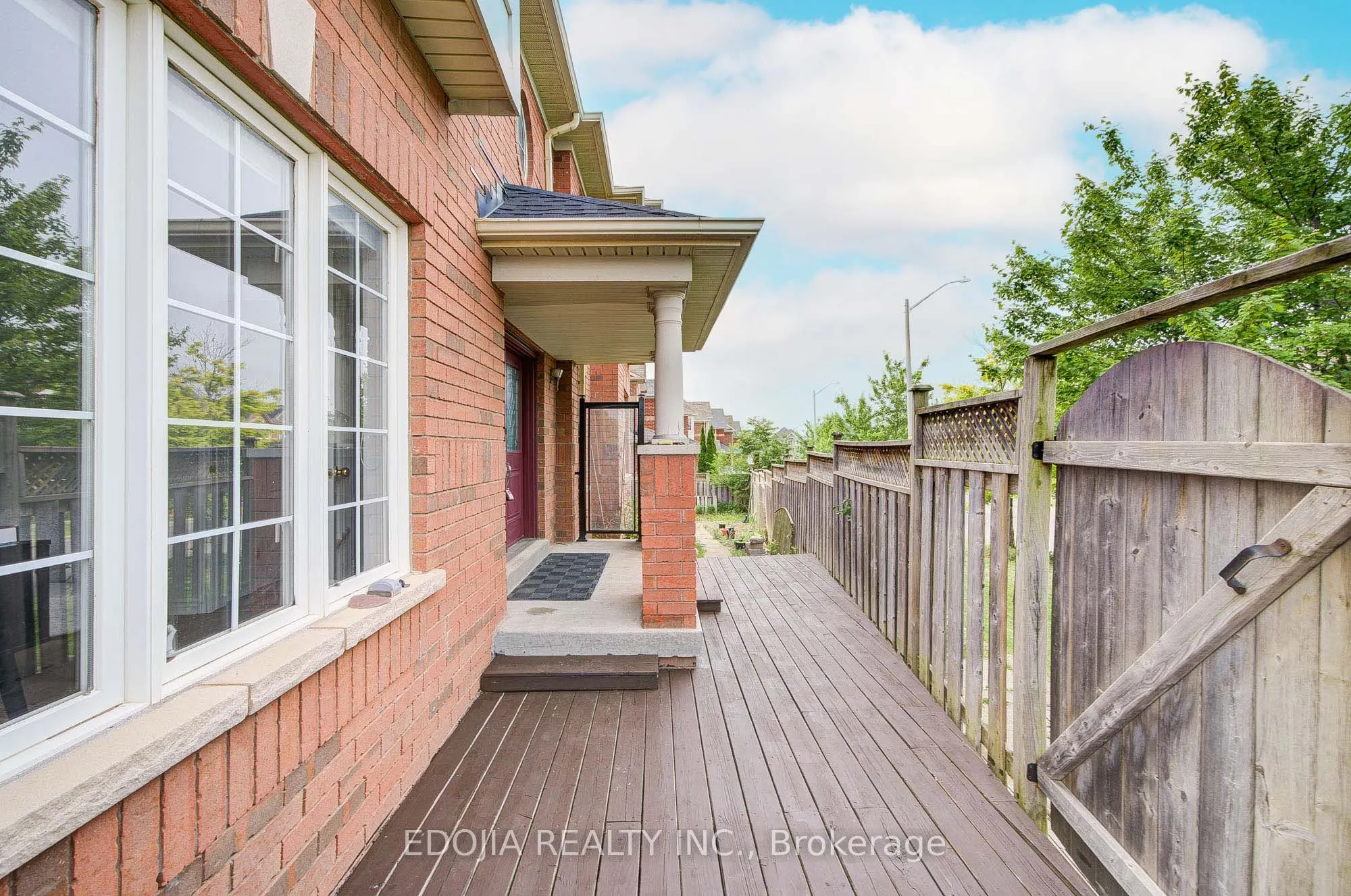 5 Patullo Avenue